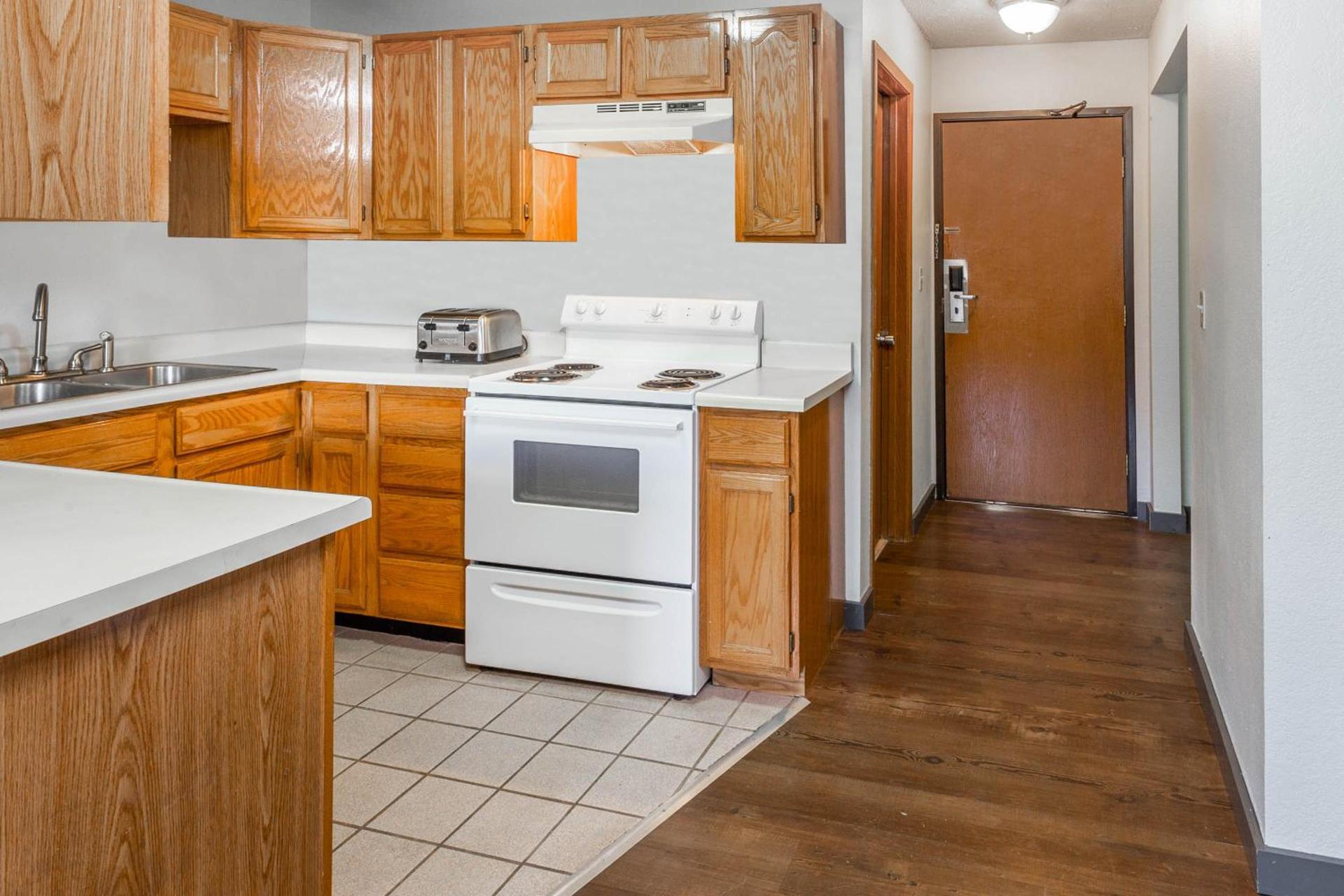 Super 8 by Wyndham Gardiner/Yellowstone Park Area photo 69