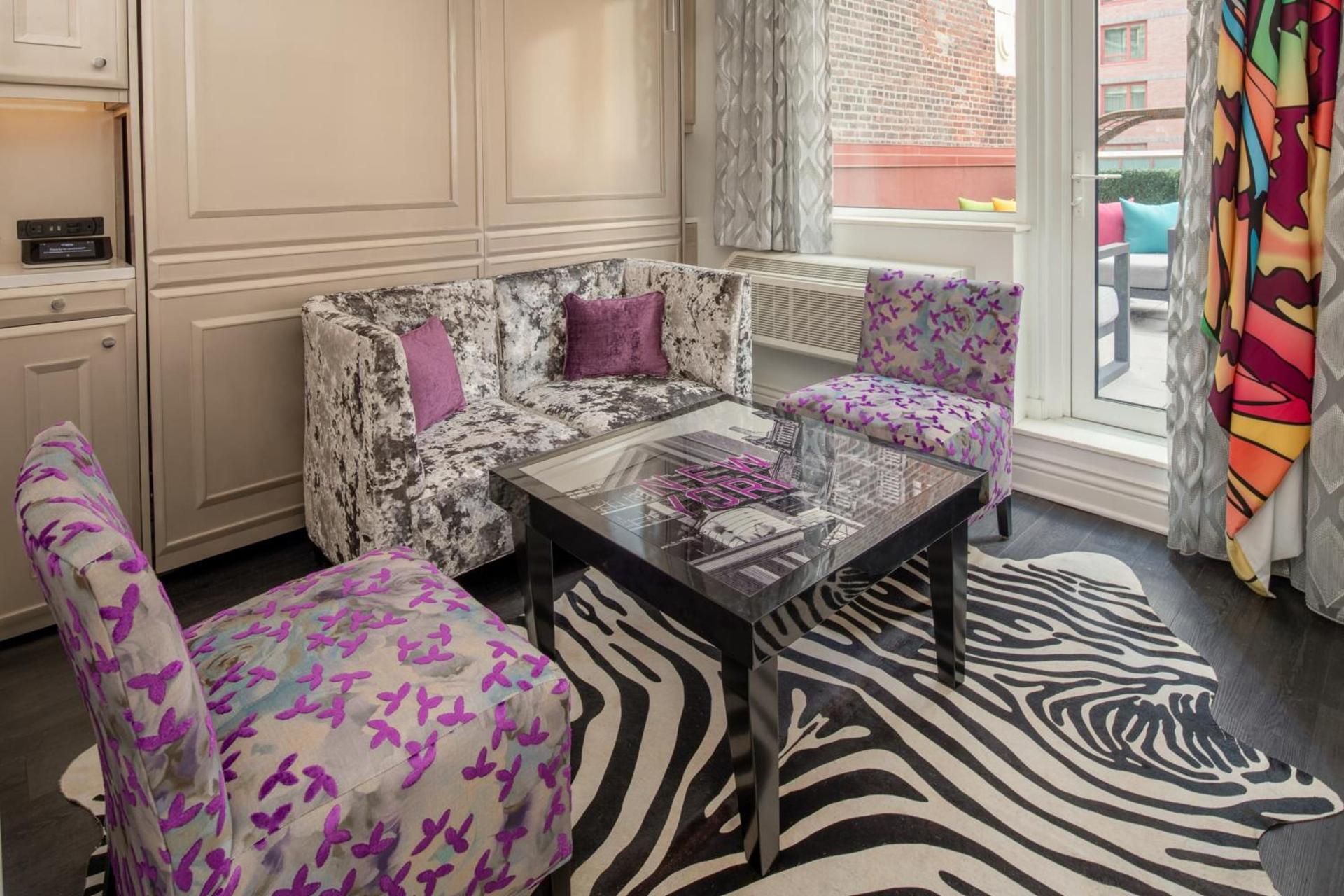 Staypineapple, An Artful Hotel, Midtown New York photo 9