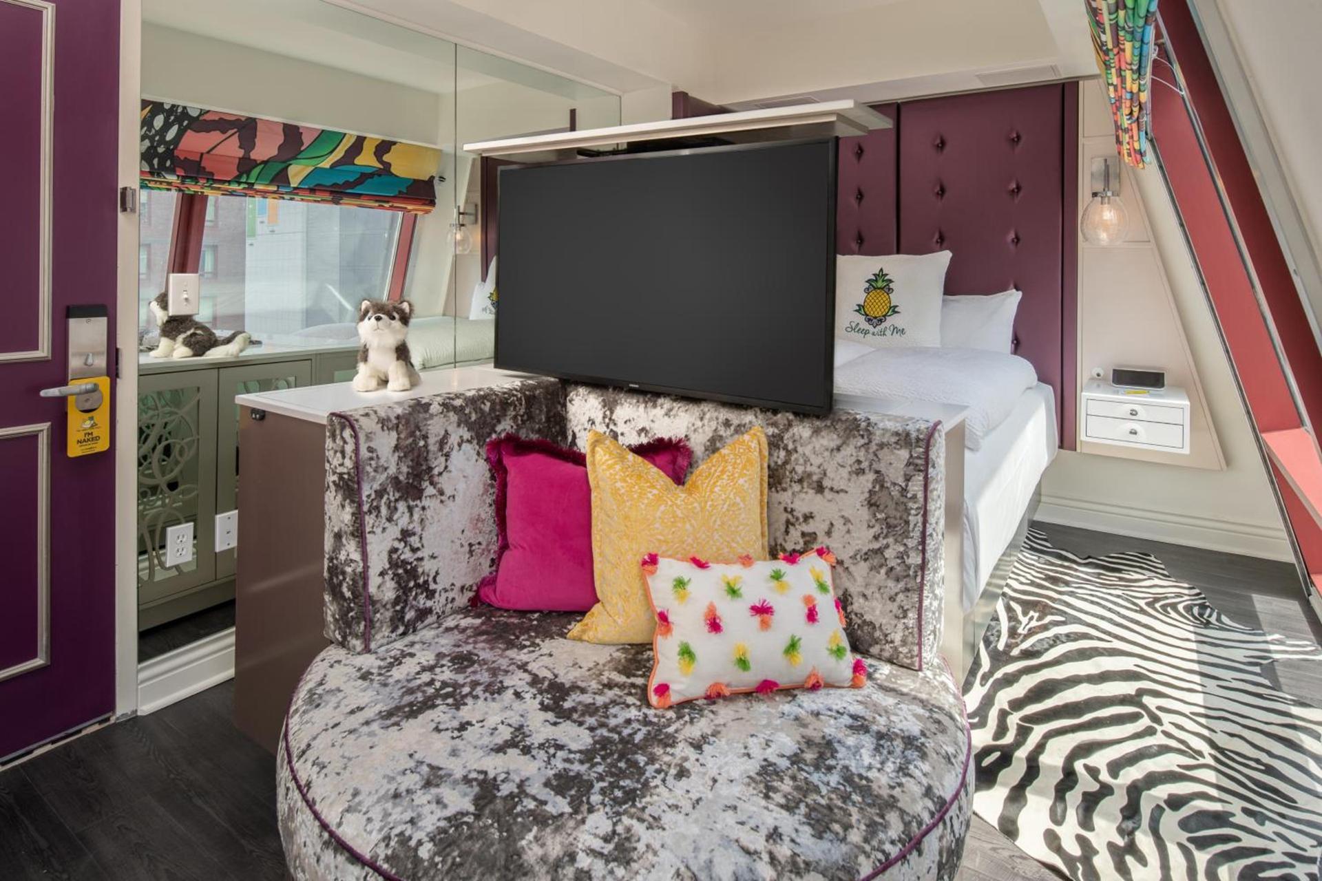 Staypineapple, An Artful Hotel, Midtown New York photo 4