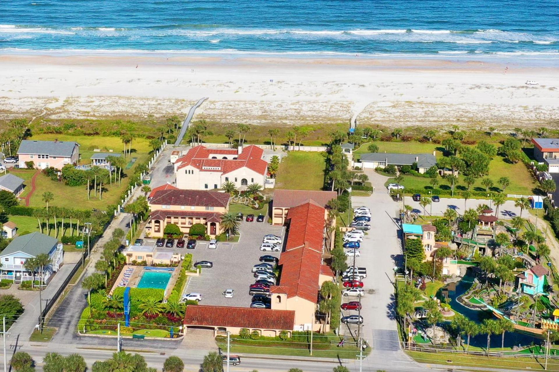 La Fiesta Ocean Inn & Suites photo 6