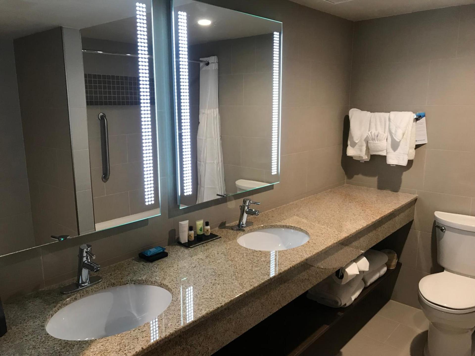 Wyndham Lancaster Resort and Convention Center photo 91