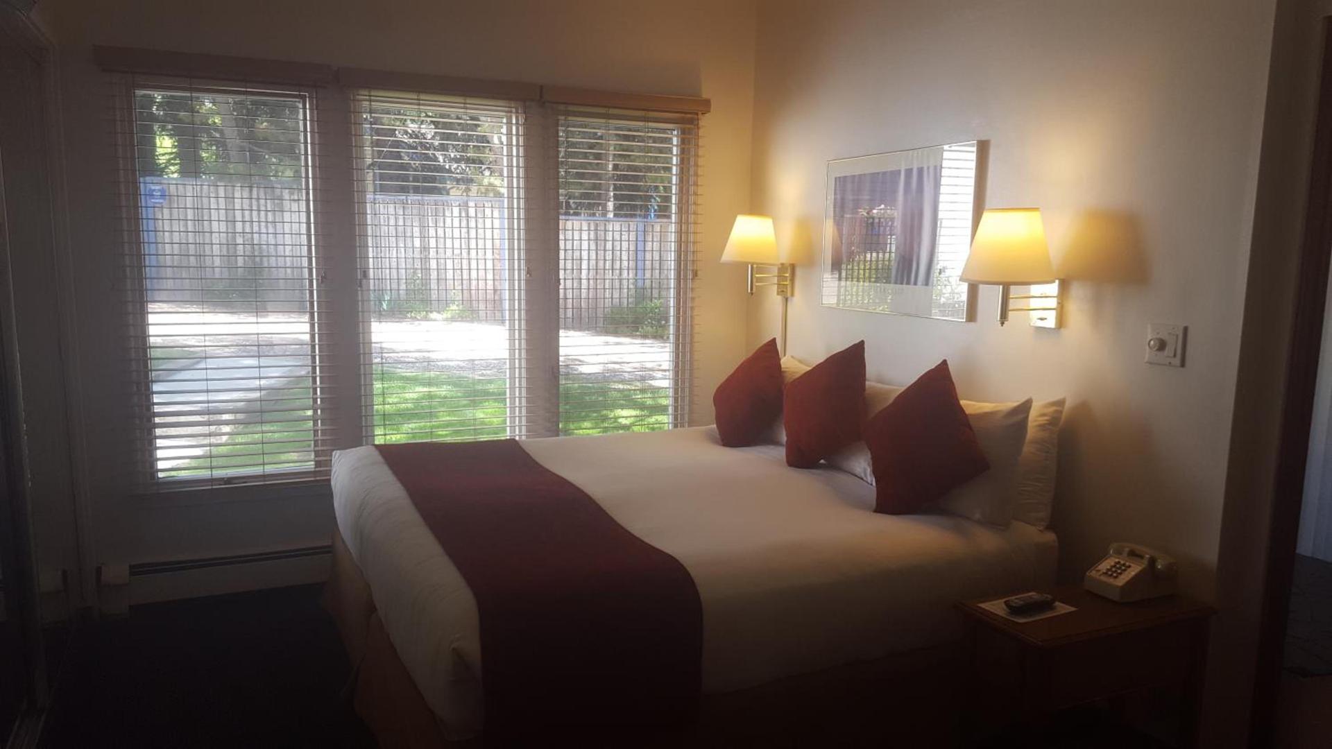 St Moritz Lodge and Condominiums photo 38