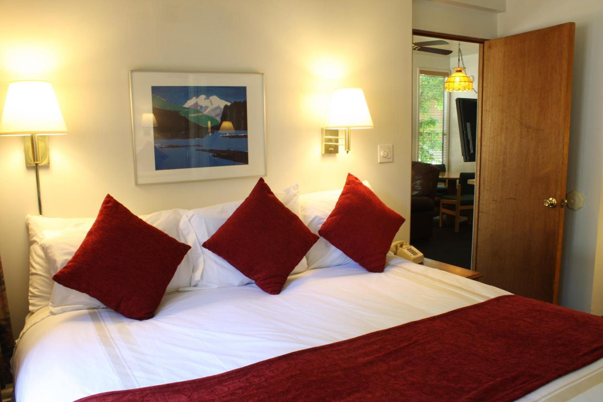 St Moritz Lodge and Condominiums photo 39