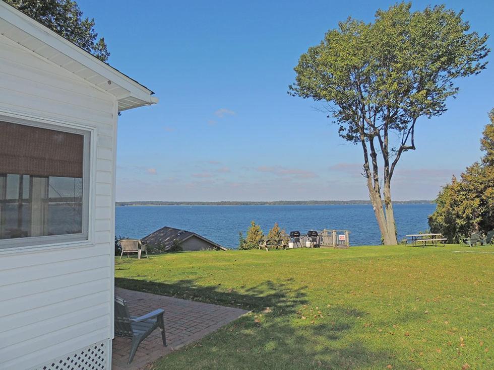 West Winds Motel & Cottages photo 68