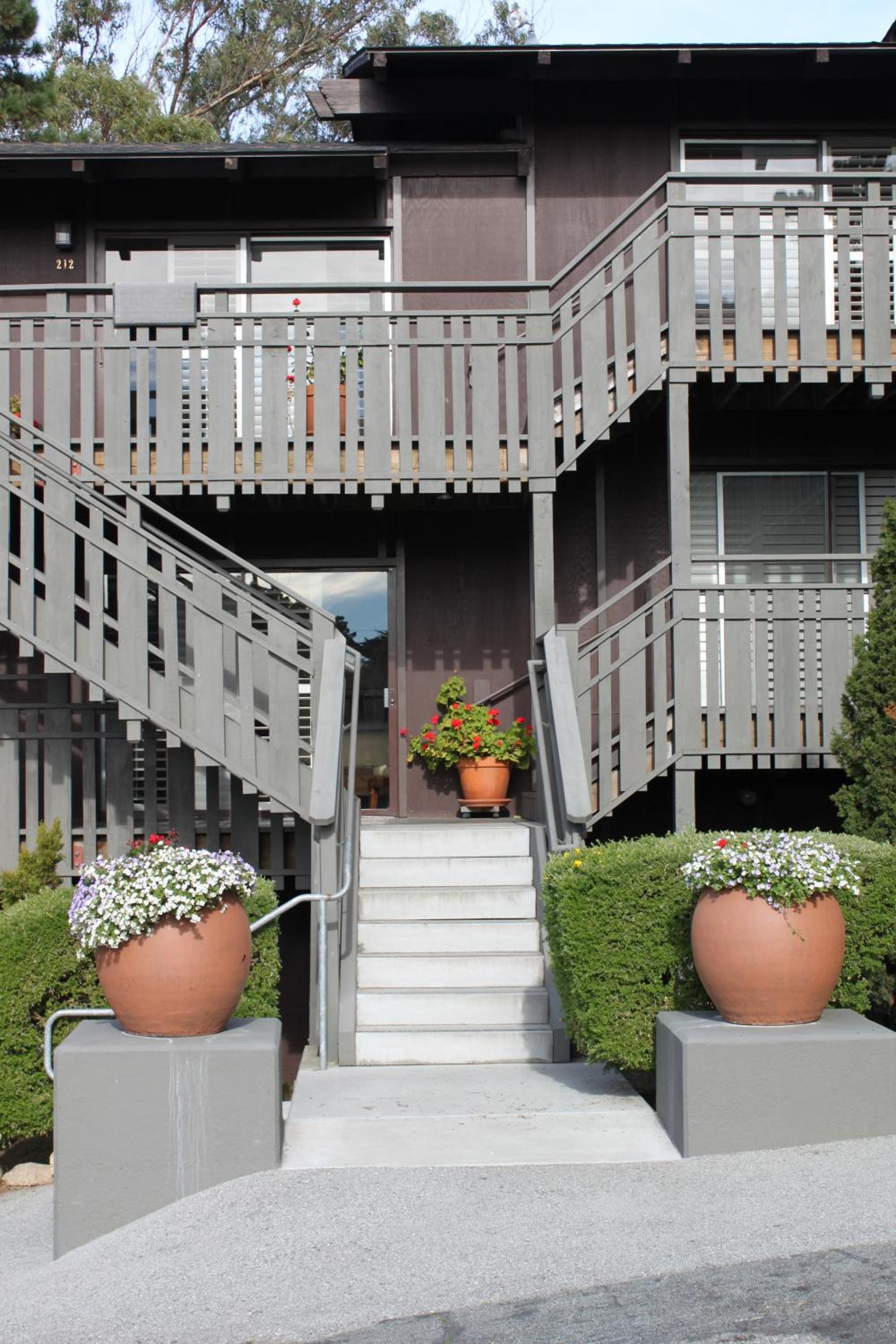The Olympia Lodge photo 1