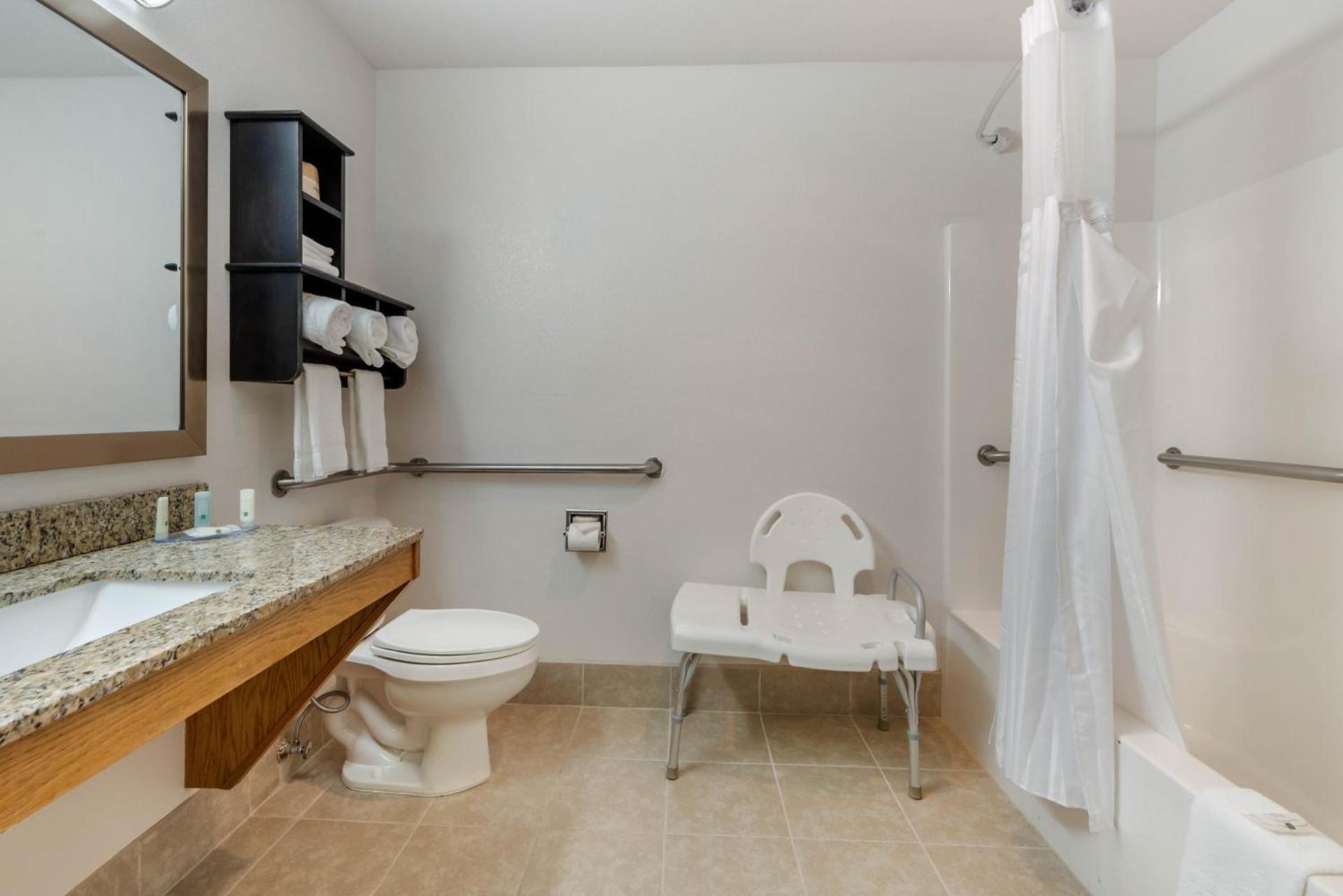 Quality Inn & Suites South Fork - Wolf Creek photo 27