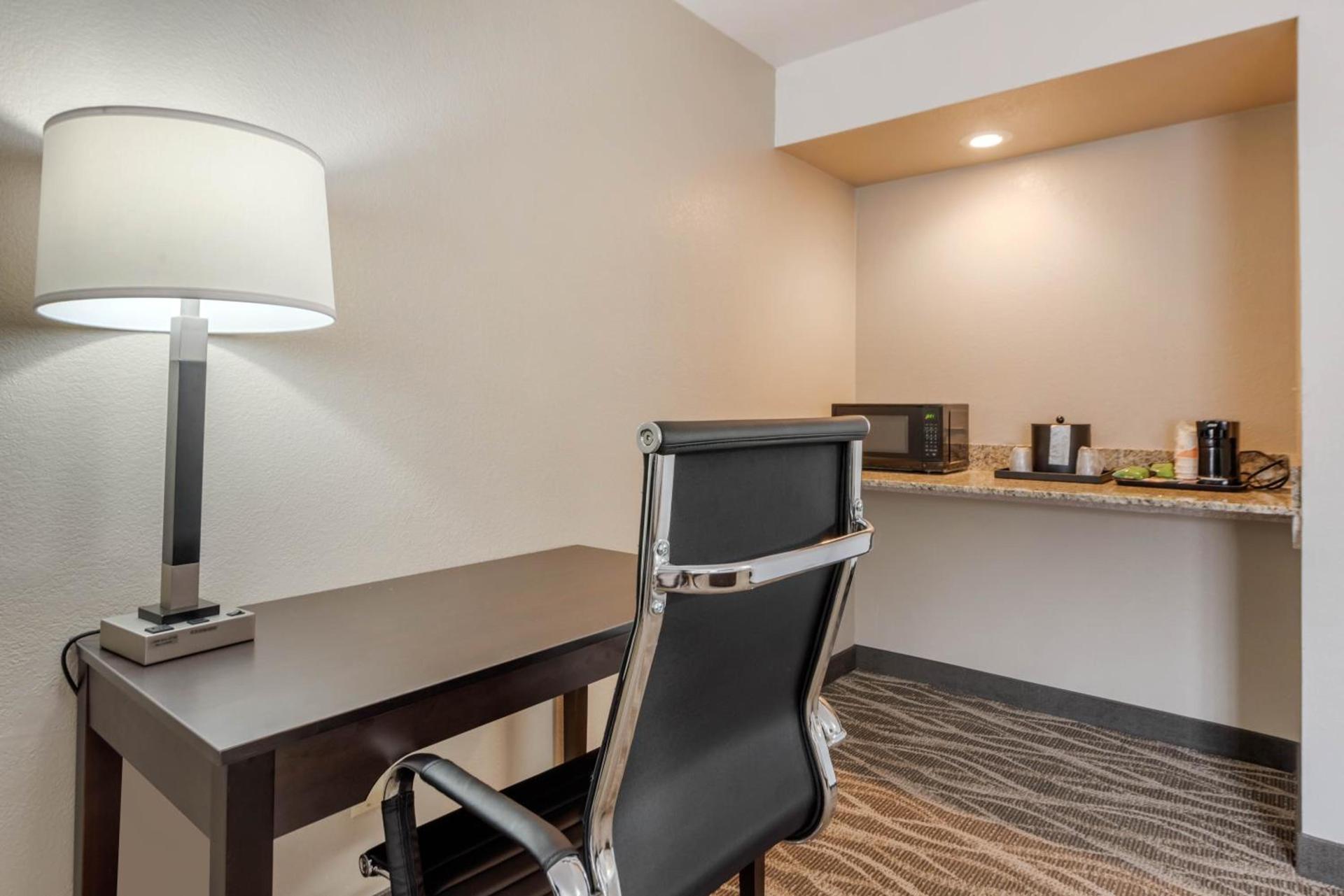 Quality Inn & Suites South Fork - Wolf Creek photo 7