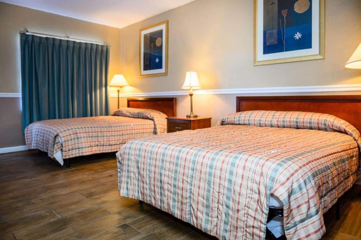 Executive Economy Lodge photo 19