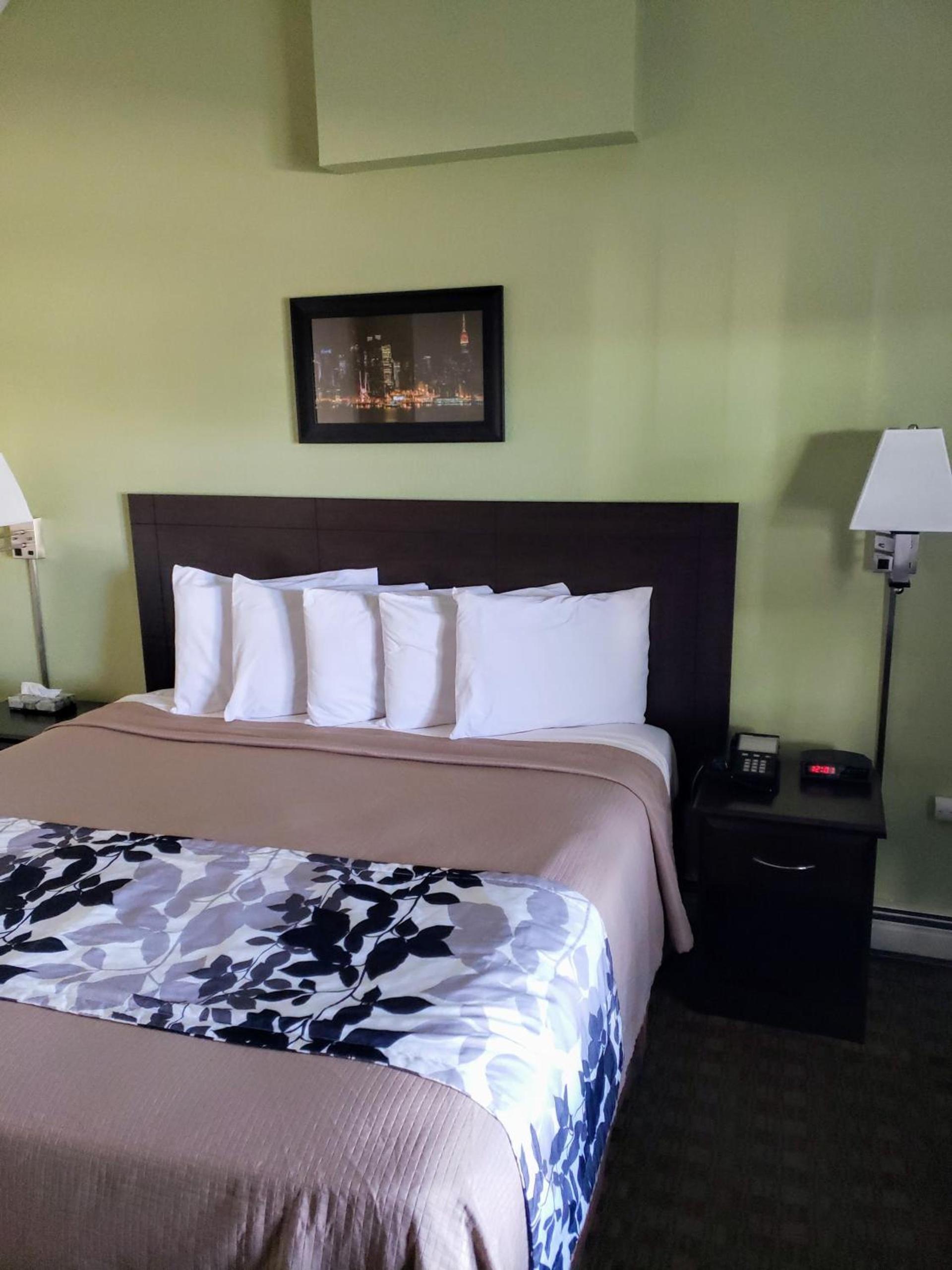 Sea Girt Lodge photo 5