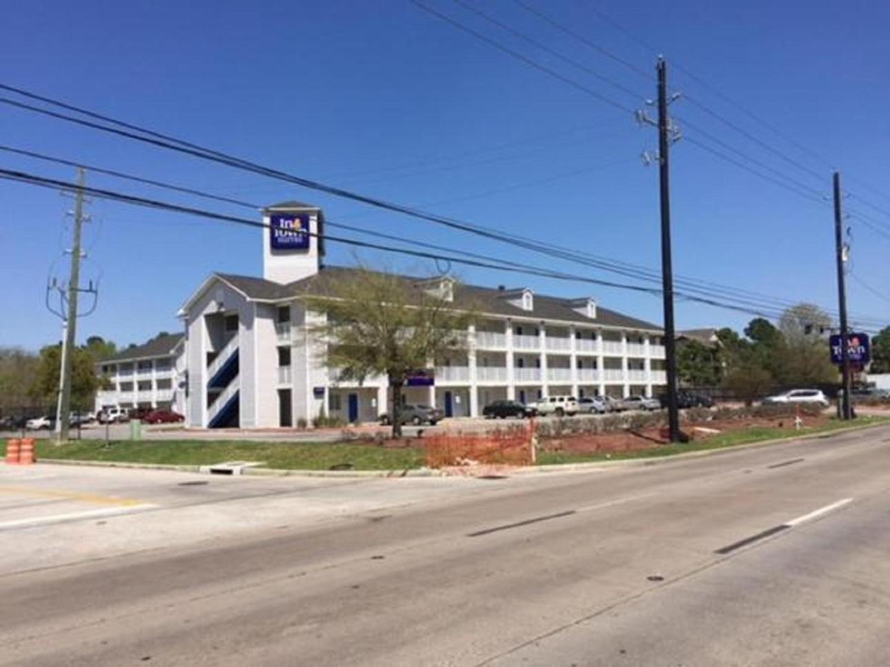 InTown Suites Extended Stay Houston TX - Stuebner Airline Rd photo 1