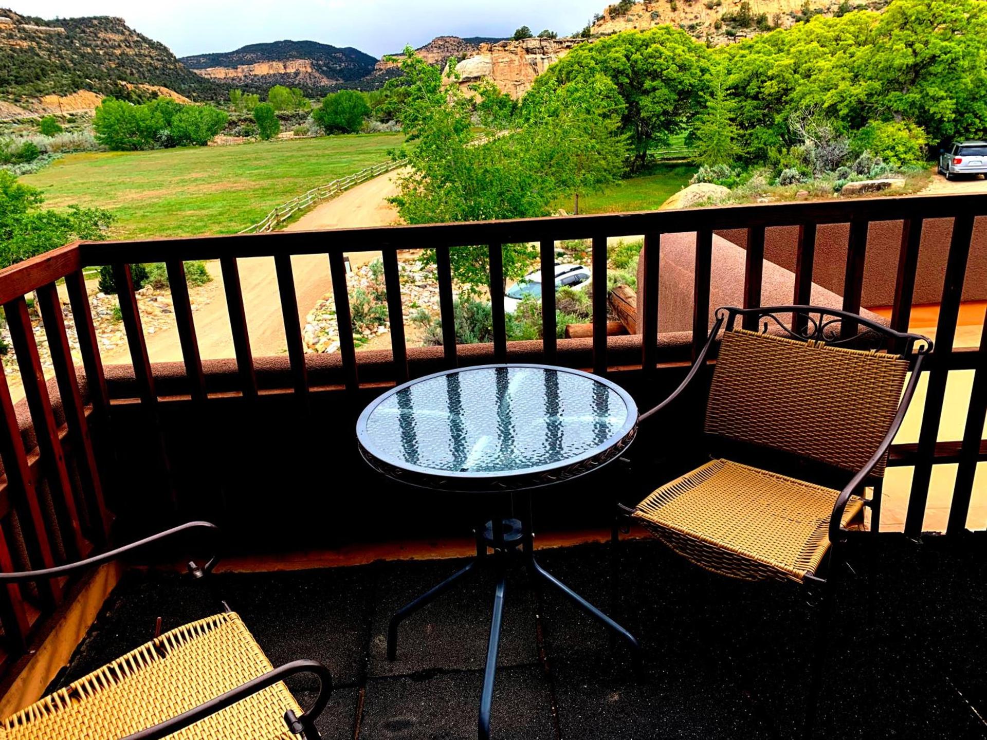 Slot Canyons Inn Bed & Breakfast photo 29