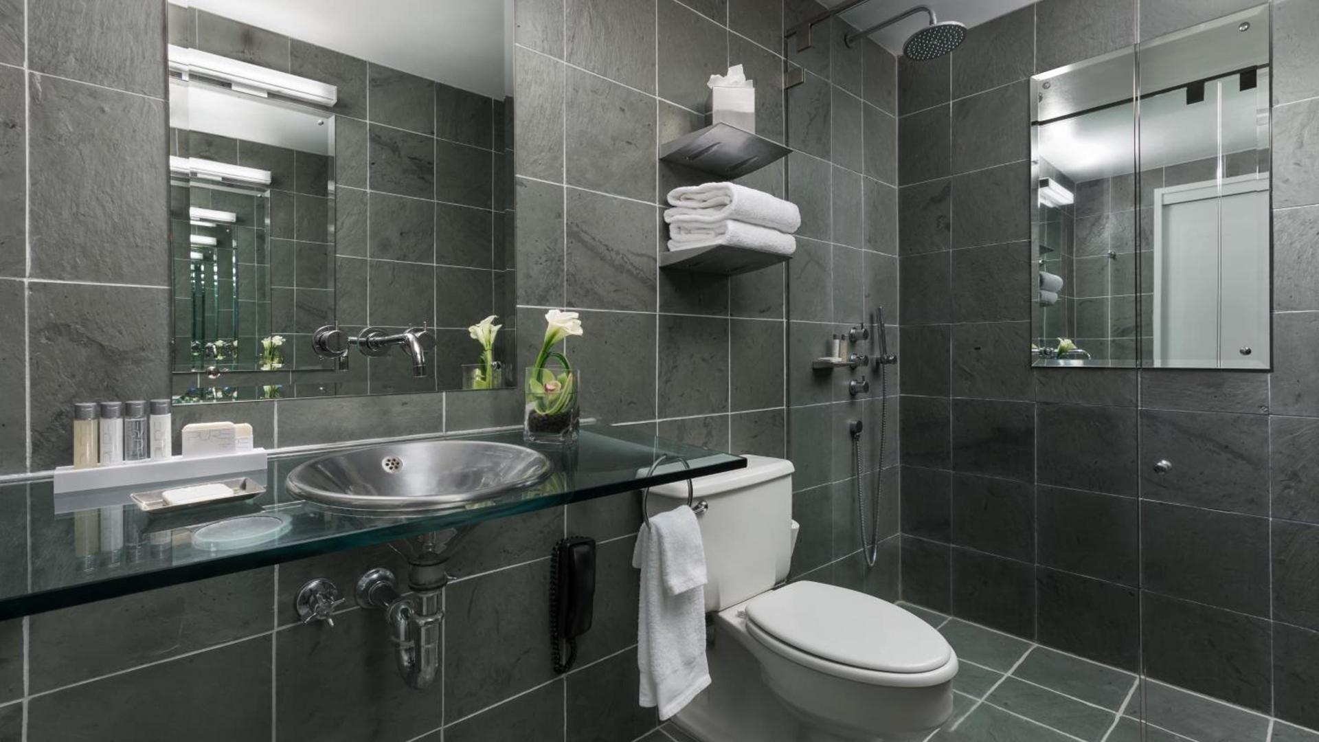 Royalton New York photo 2