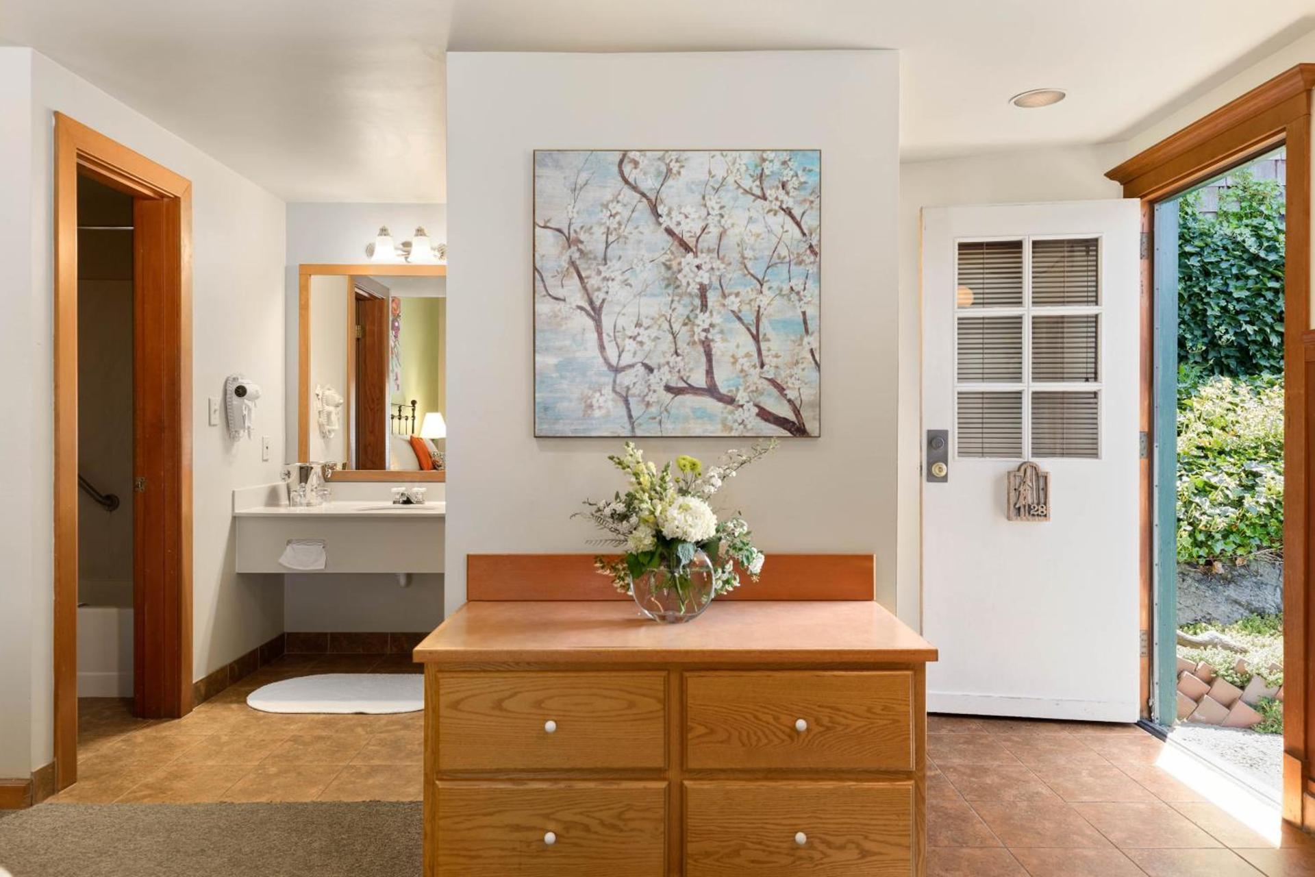 The La Conner Inn photo 33