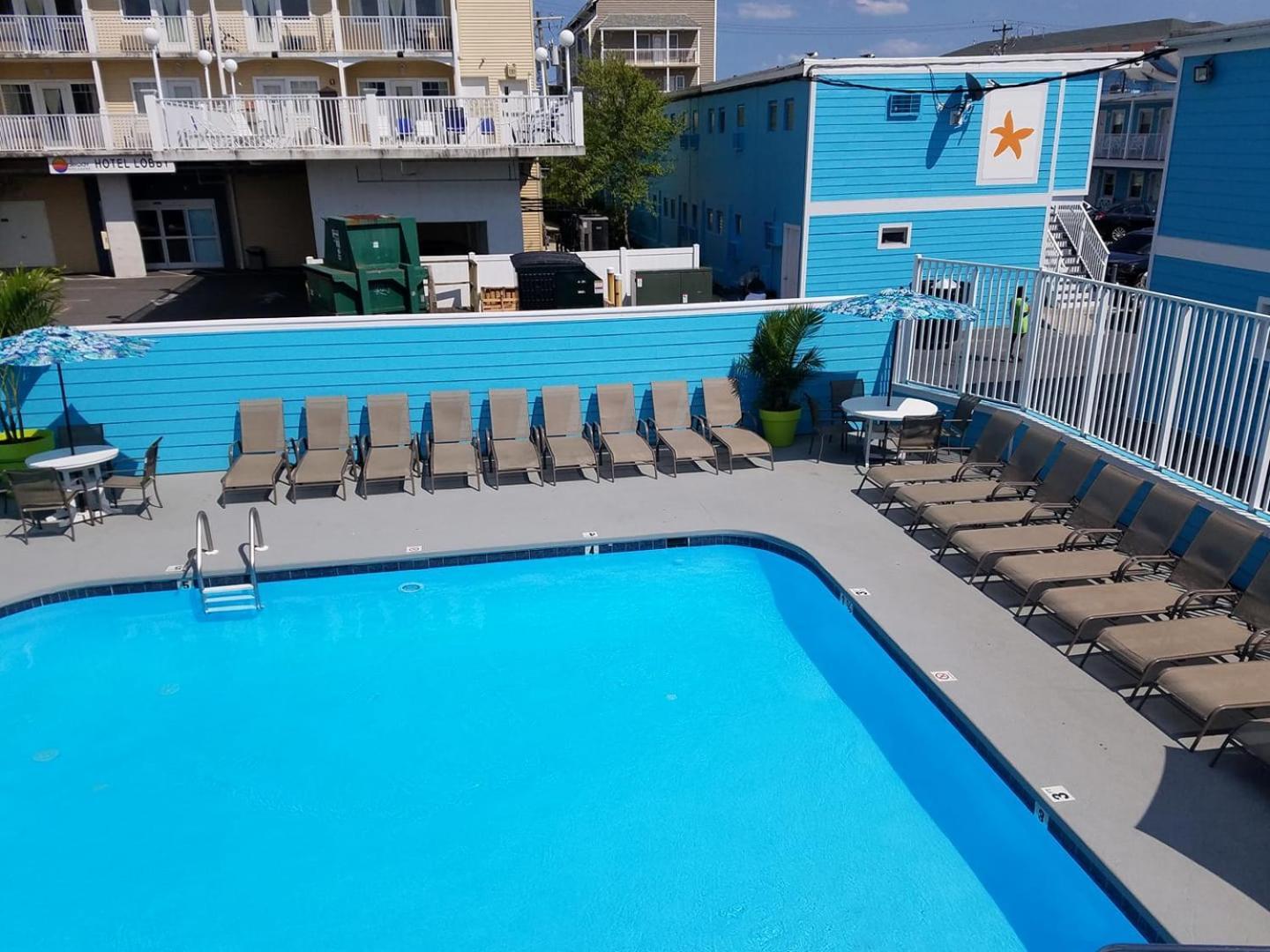 Madison Beach Motel photo 6