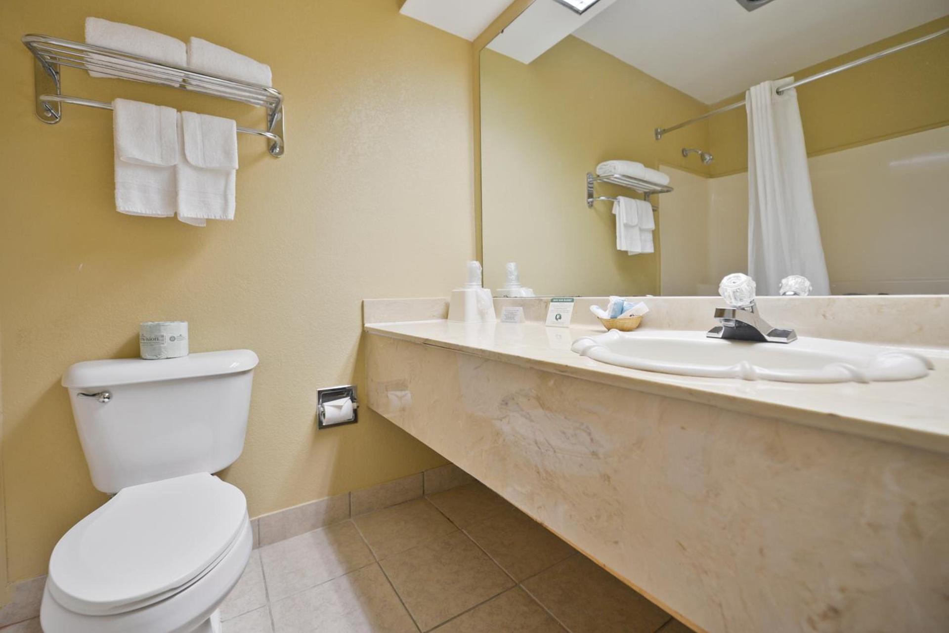 Best Western Shelbyville Lodge photo 25
