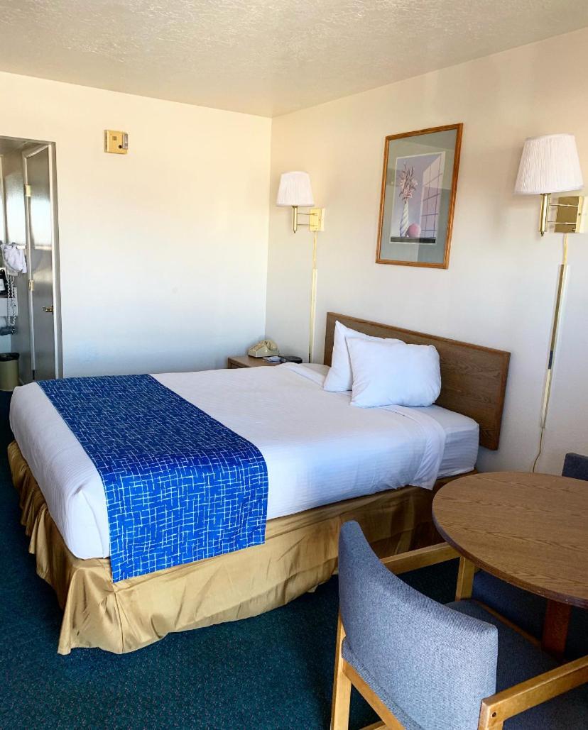 Travelodge by Wyndham Cedar City photo 18