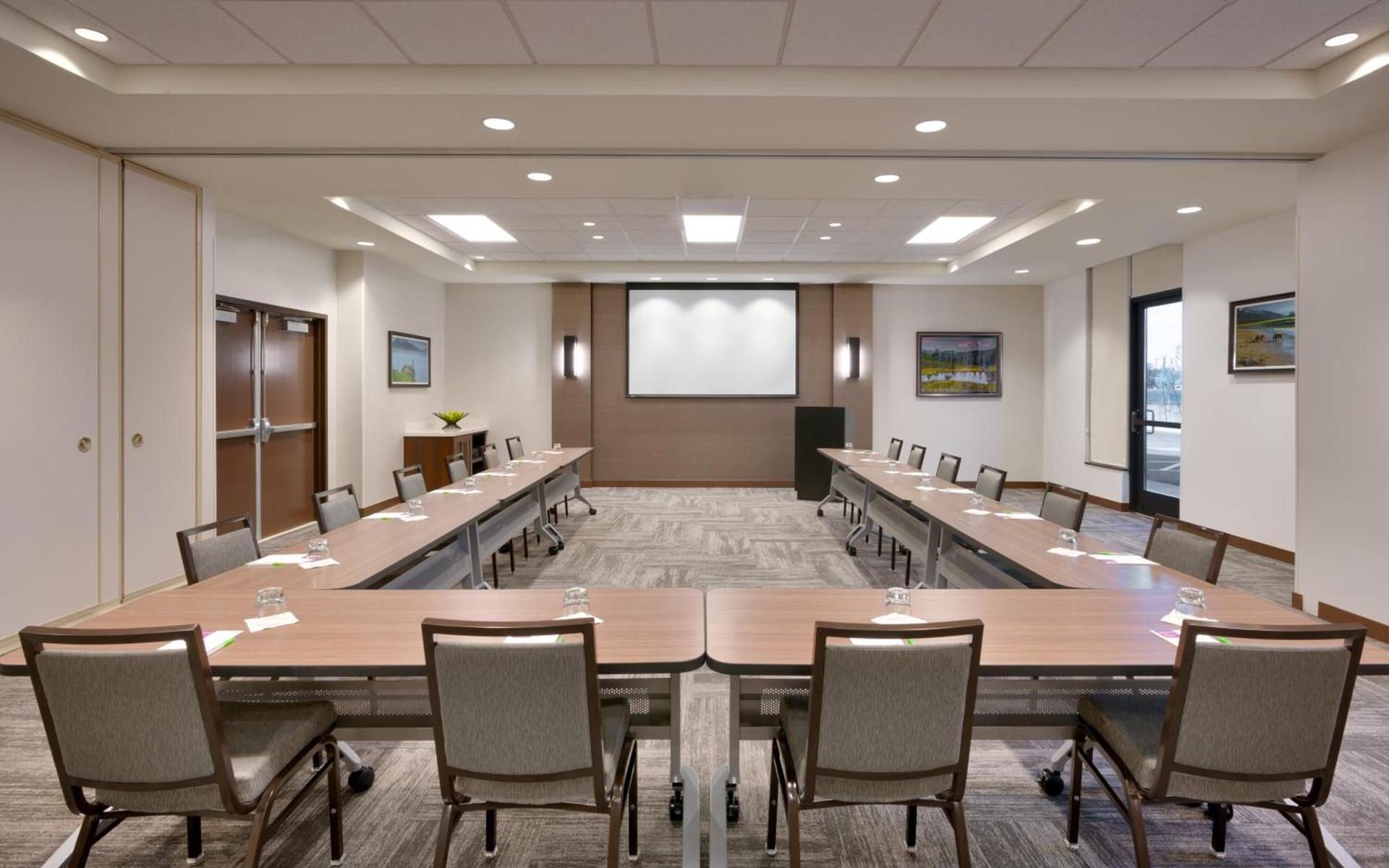 Hyatt Place Anchorage-Midtown photo 32