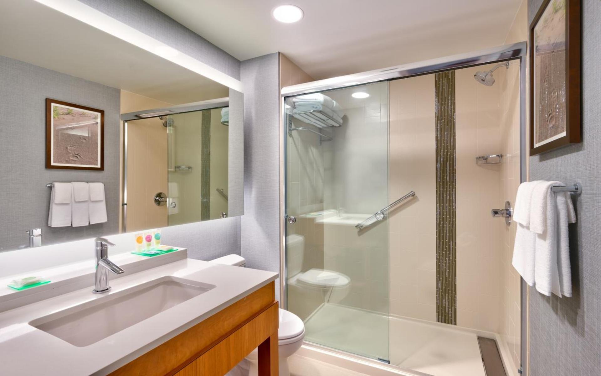 Hyatt Place Anchorage-Midtown photo 16