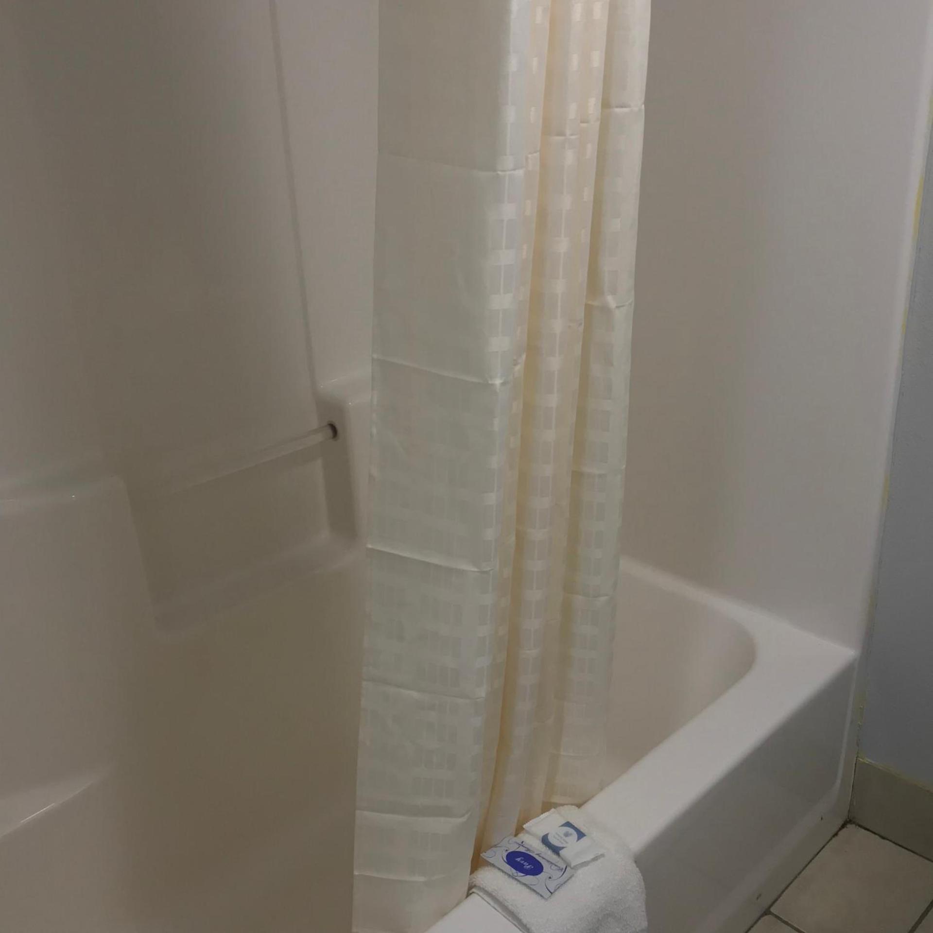 Guest Inn photo 15