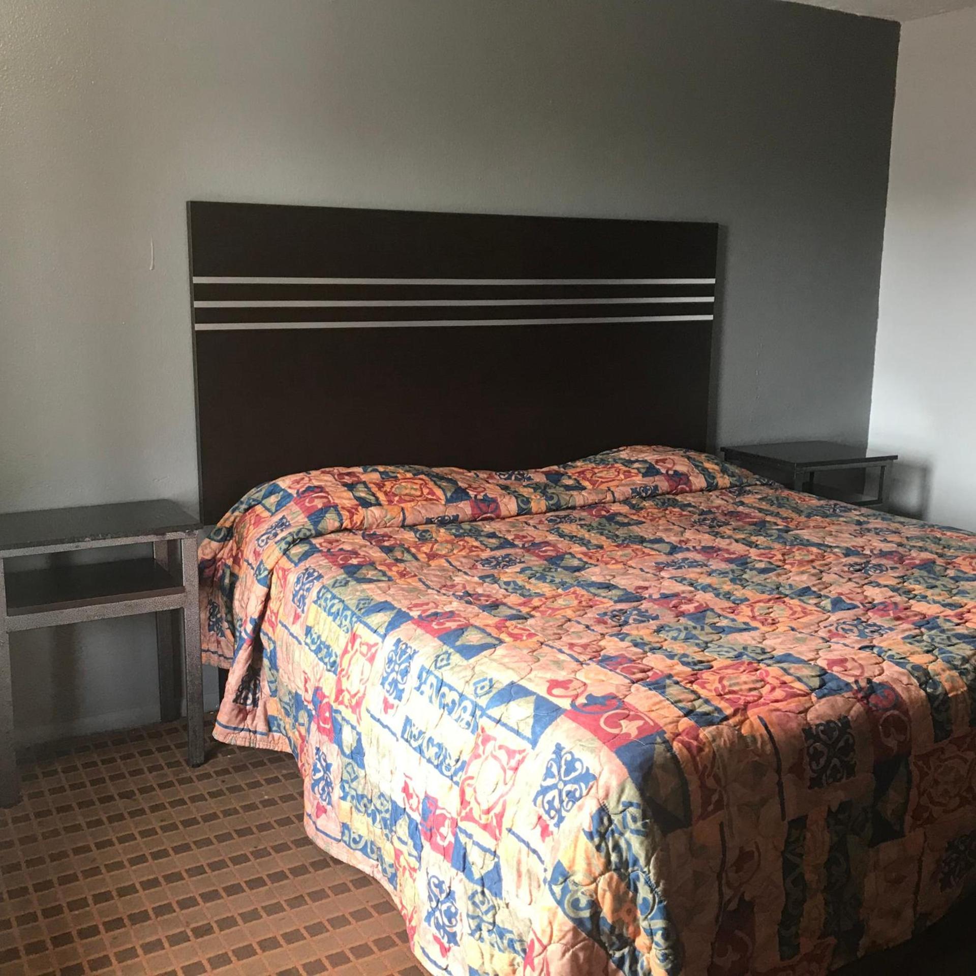 Guest Inn photo 17