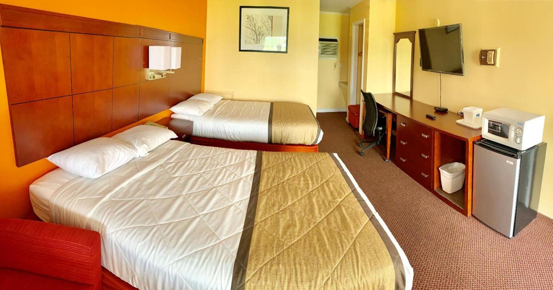 Budget Inn Mifflintown photo 12