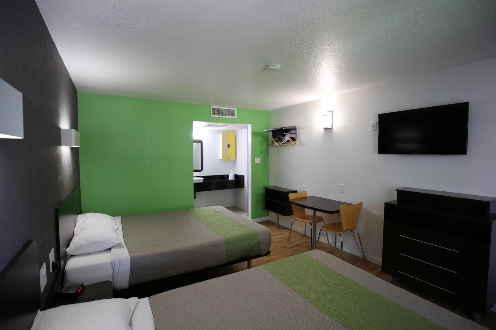 Studio 6-Barstow, CA photo 27