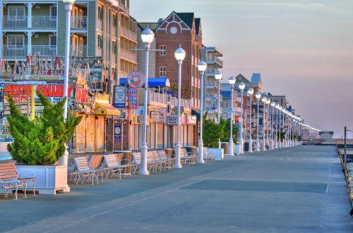 Boardwalk One photo 2