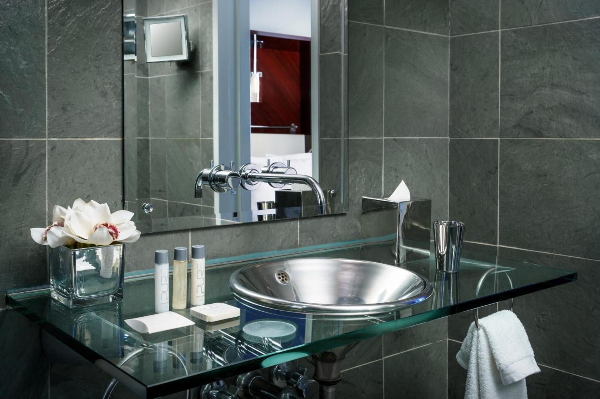Royalton New York photo 10