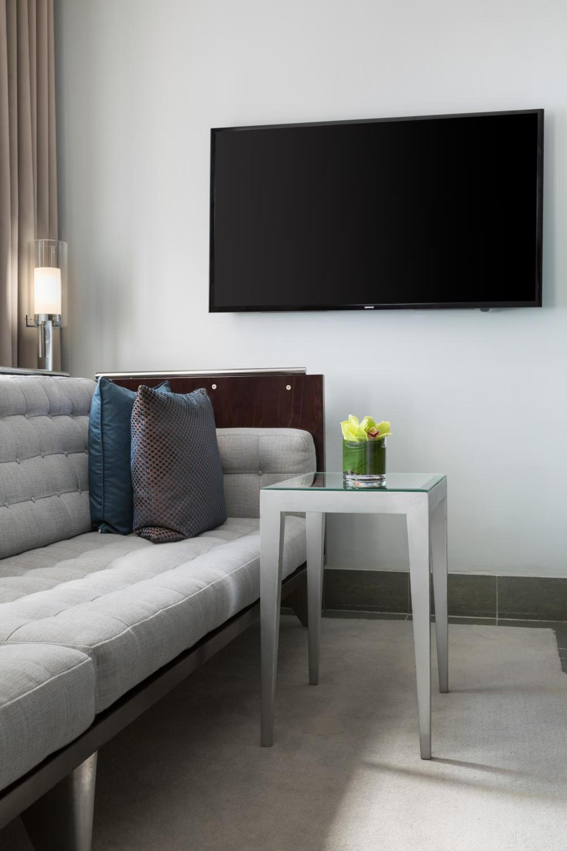 Royalton New York photo 6