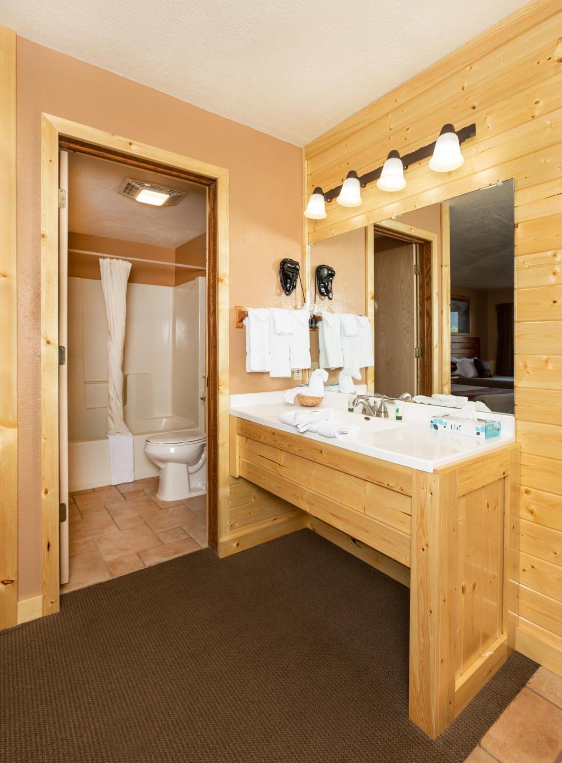 Flat Creek Inn photo 7