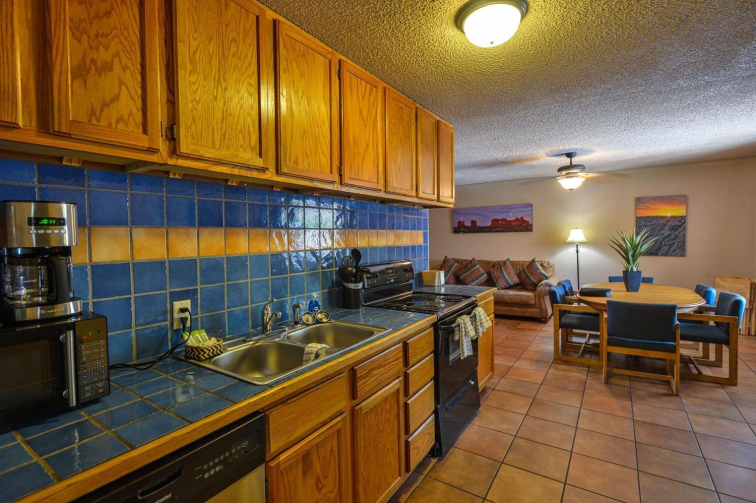 Rustic Inn photo 94