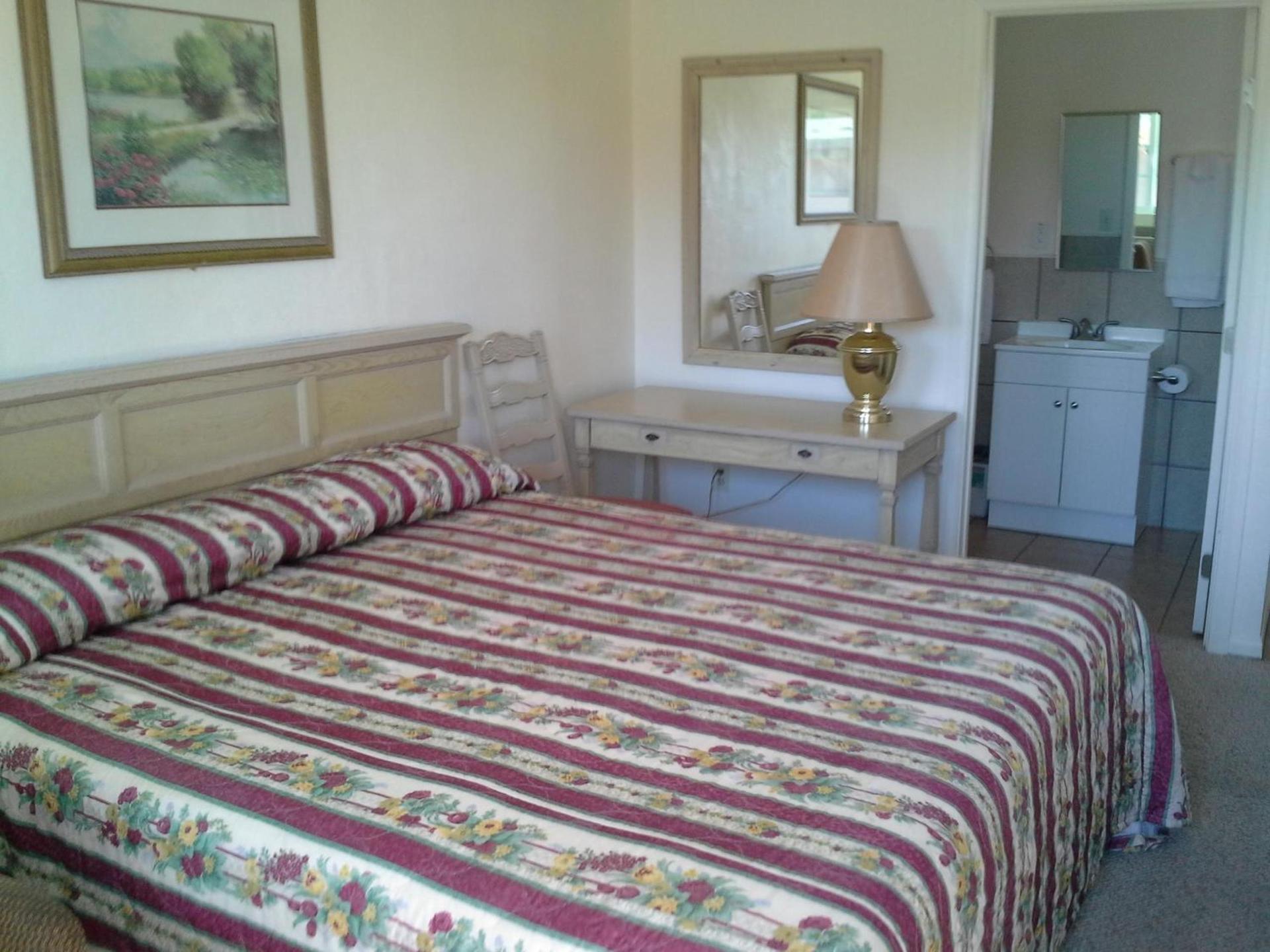 Boron Motel photo 29