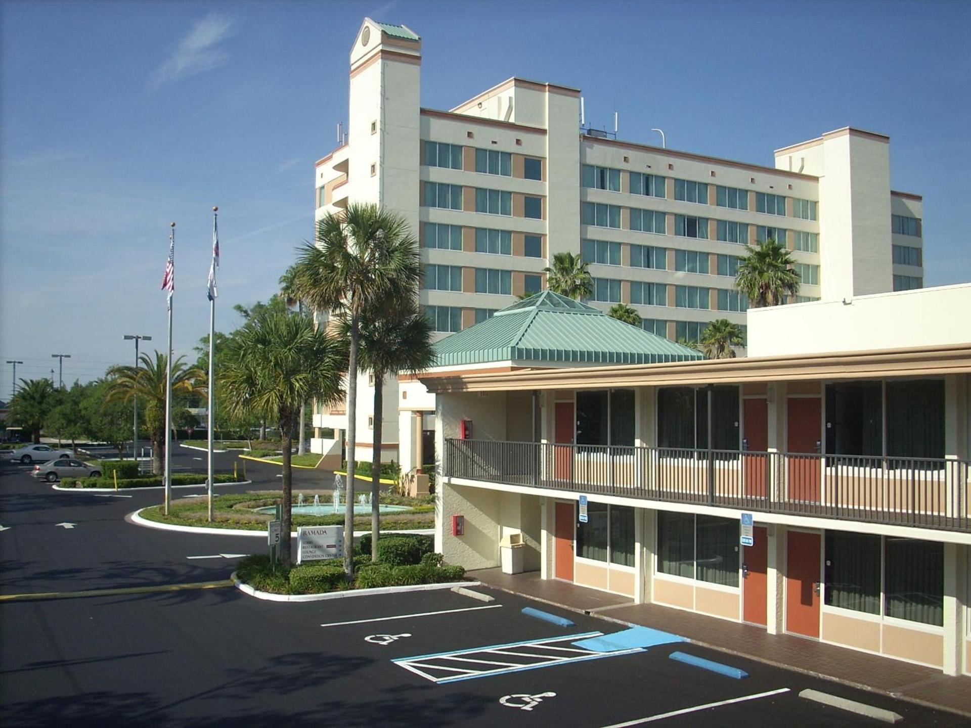 Ramada by Wyndham Kissimmee Gateway - Free Theme Park Shuttle photo 97
