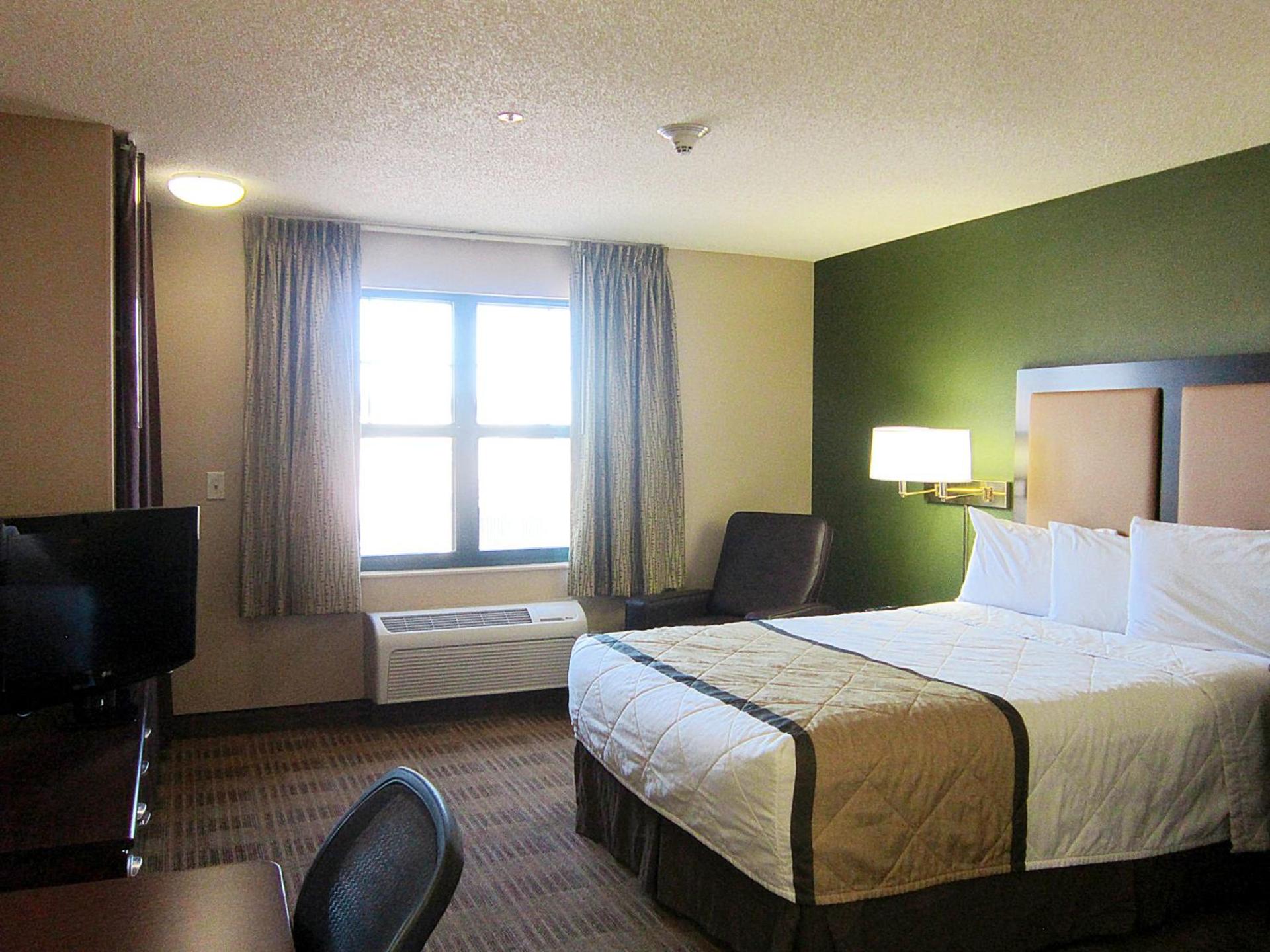 Extended Stay America Suites - Bakersfield - Chester Lane photo 49