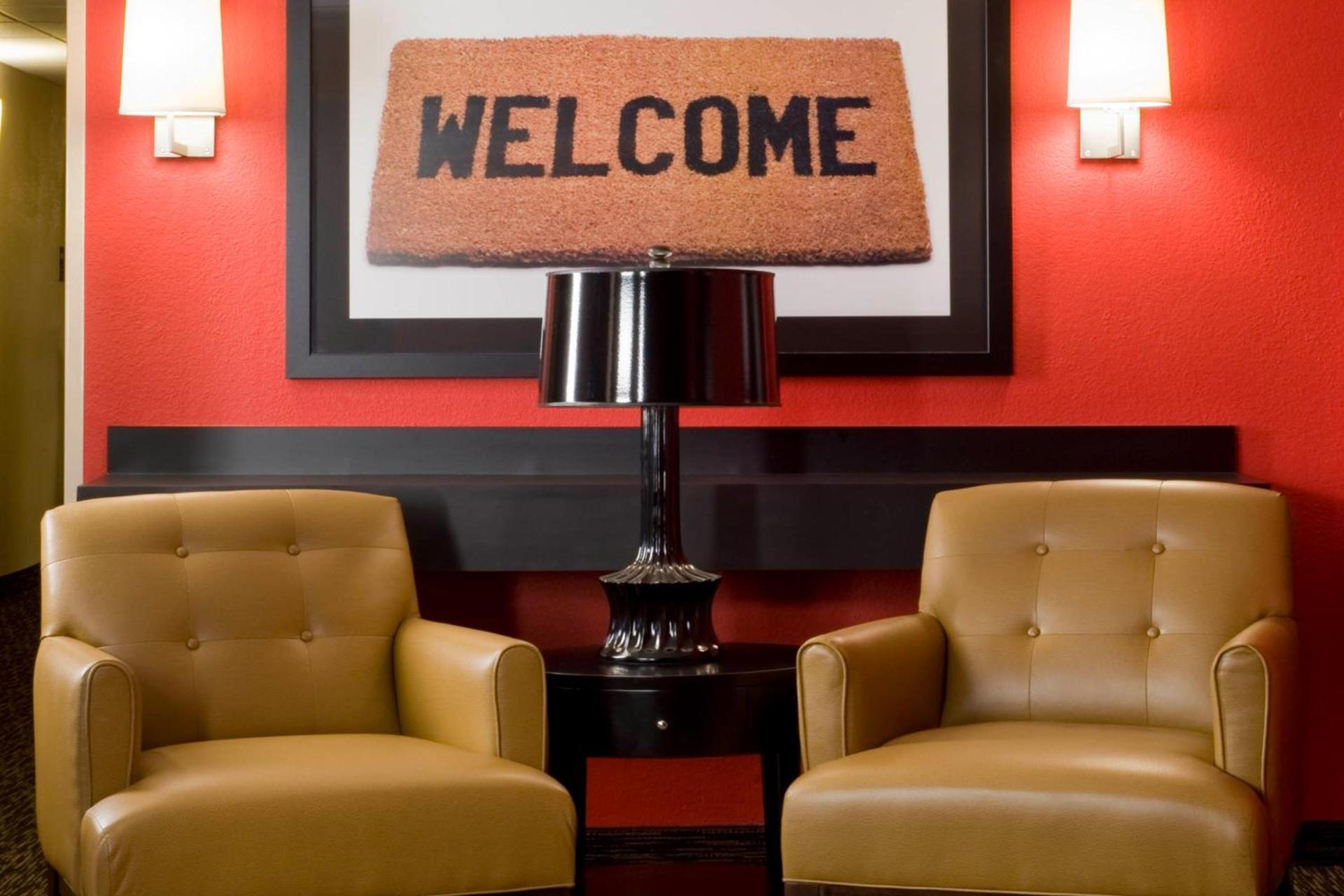 Extended Stay America Select Suites - Milwaukee - Wauwatosa photo 9