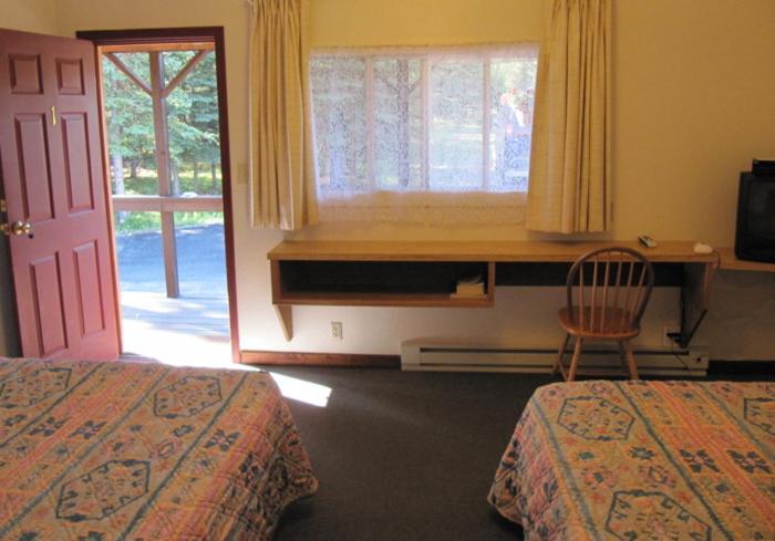 White Moose Lodge photo 14