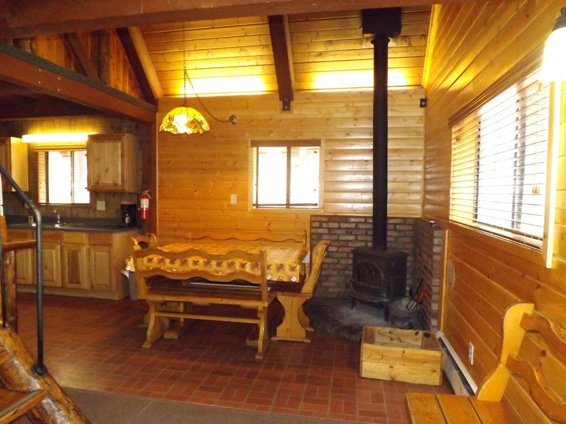 Arizona Mountain Inn & Cabins photo 19
