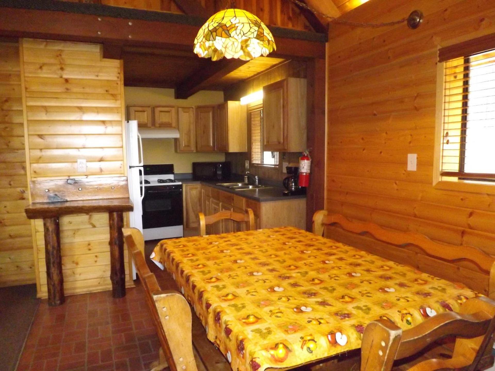 Arizona Mountain Inn & Cabins photo 18