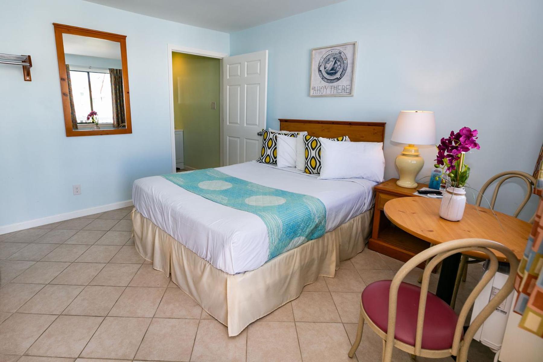 Daytona Inn and Suites photo 10