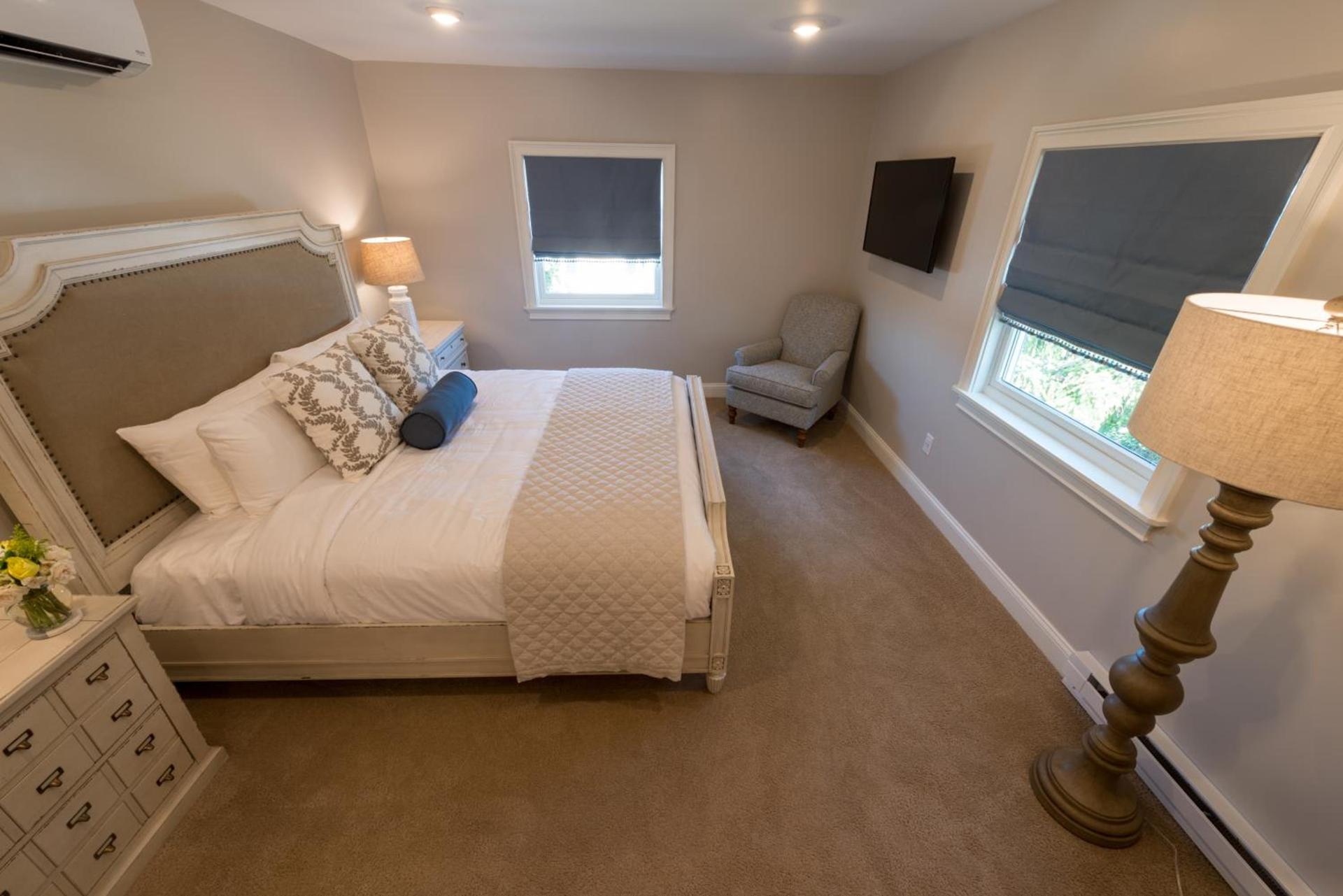 Serenity Inn Newport photo 36