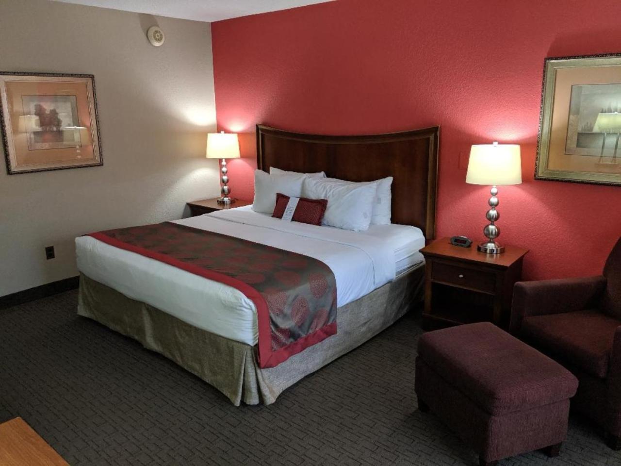 Ramada by Wyndham Raleigh photo 41