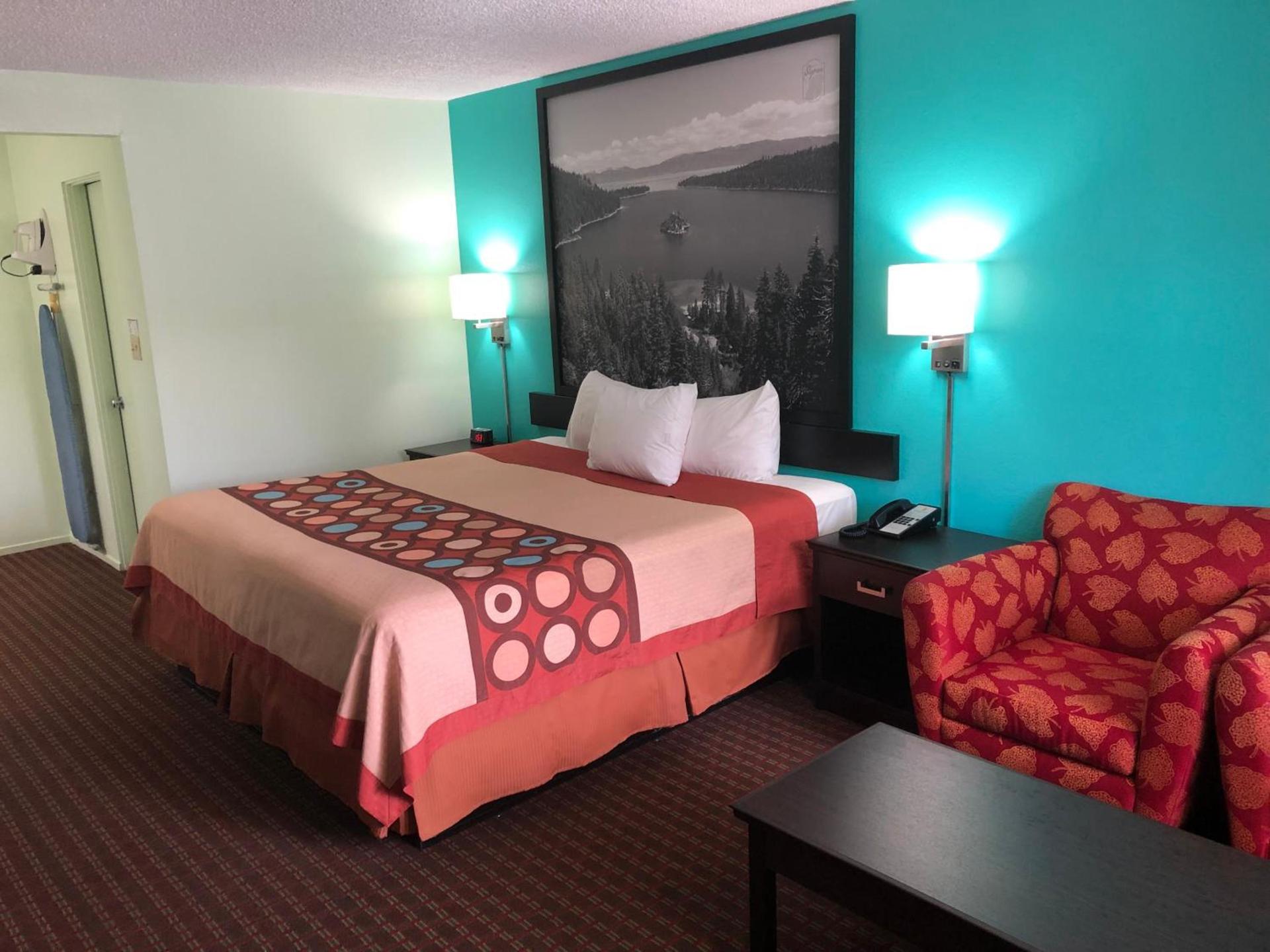 Super 8 by Wyndham Yreka photo 19