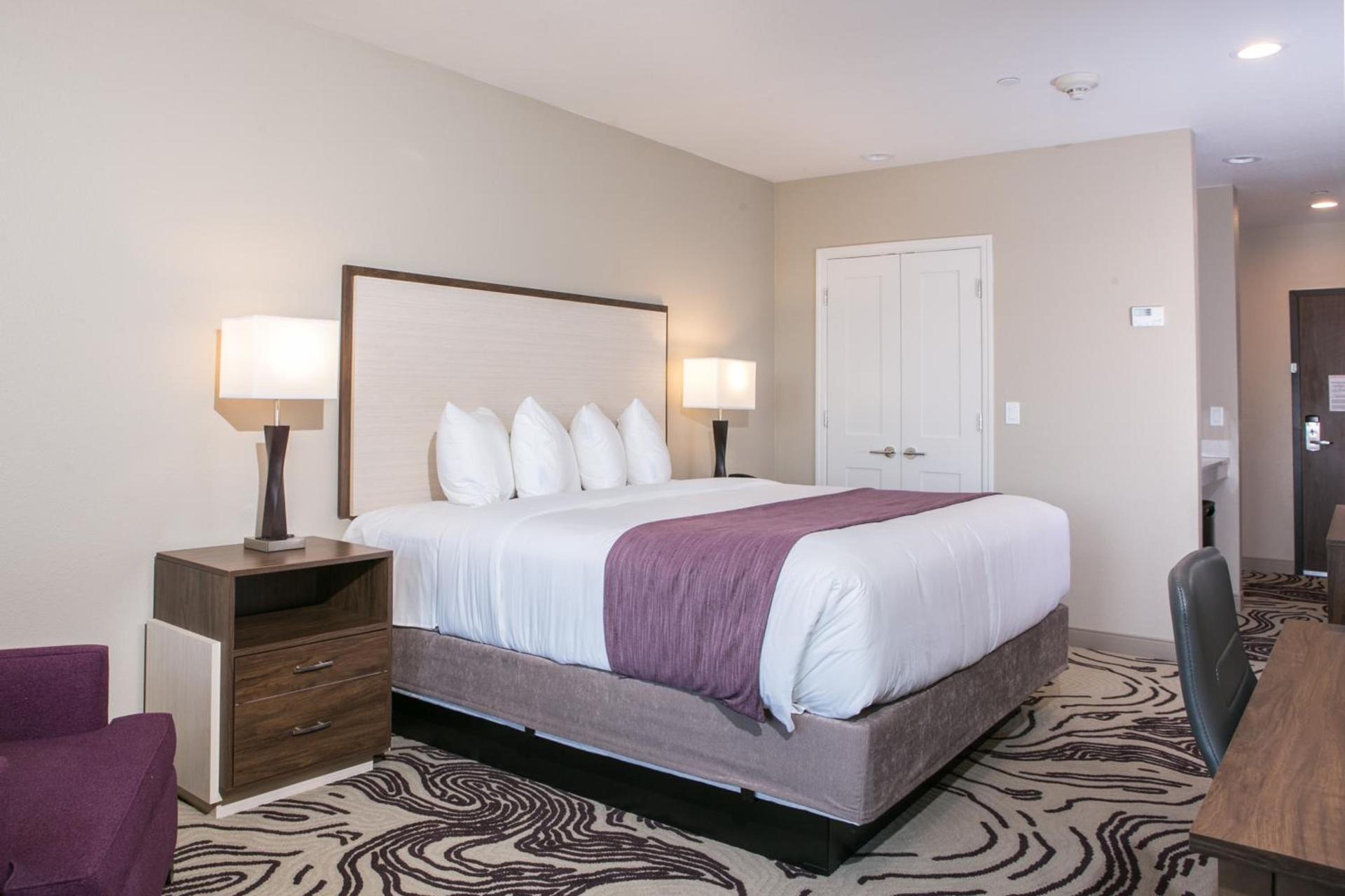 Hotel Siri Downtown - Paso Robles photo 31