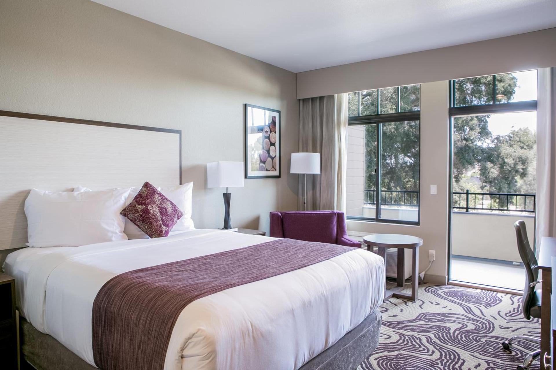 Hotel Siri Downtown - Paso Robles photo 42