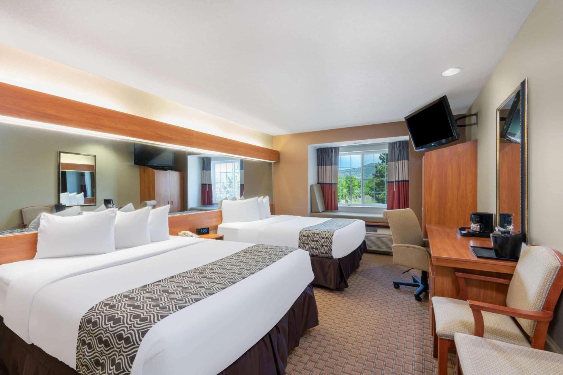 Microtel Inn & Suites photo 11