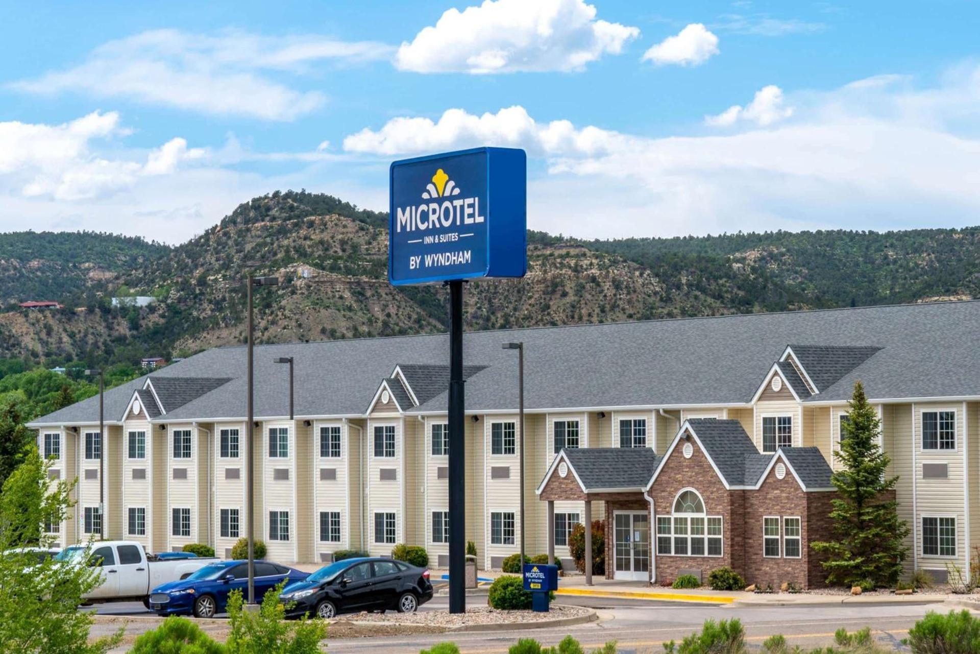 Microtel Inn & Suites photo 2