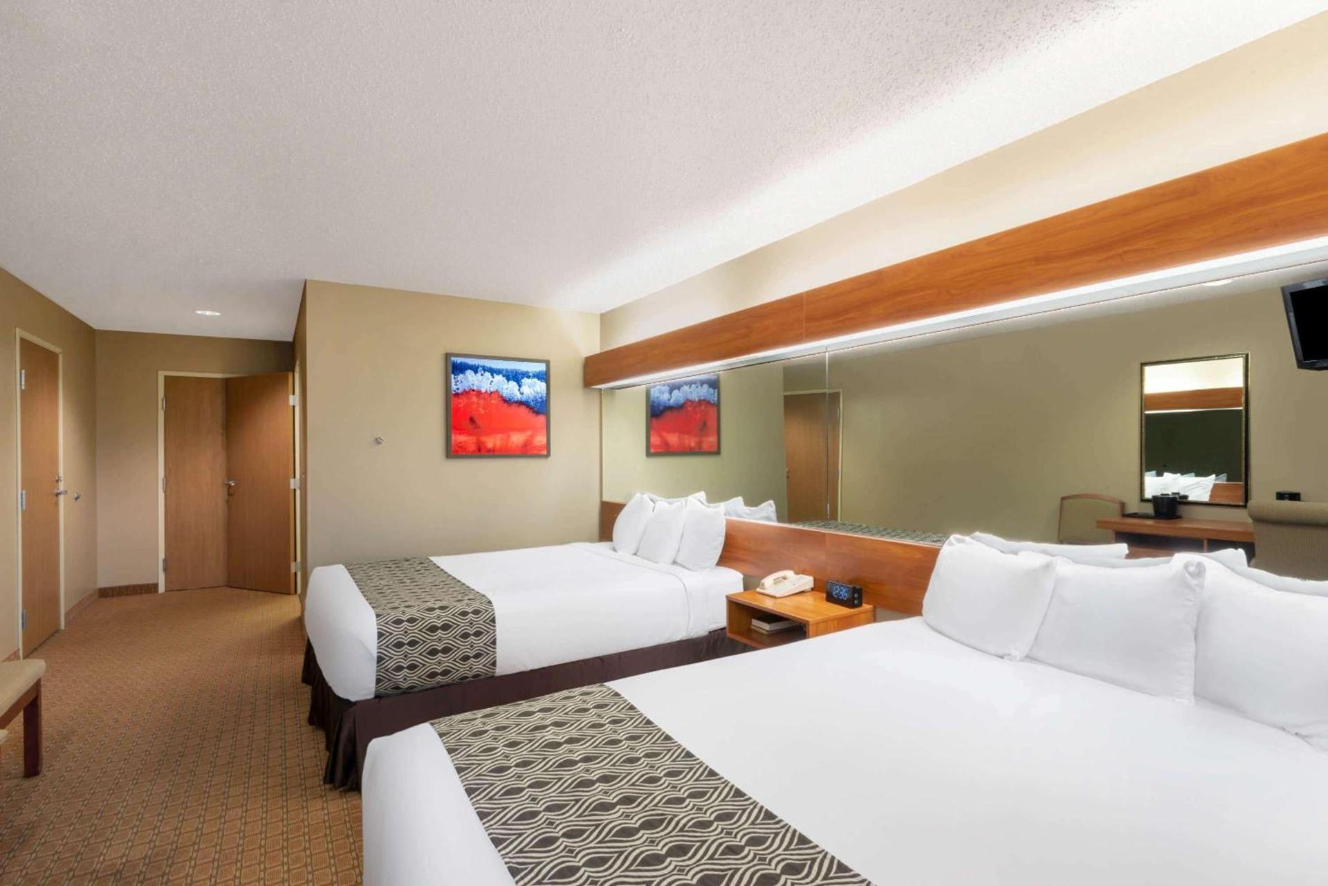 Microtel Inn & Suites photo 5