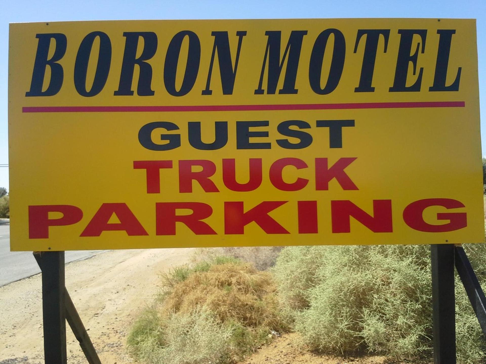 Boron Motel photo 31