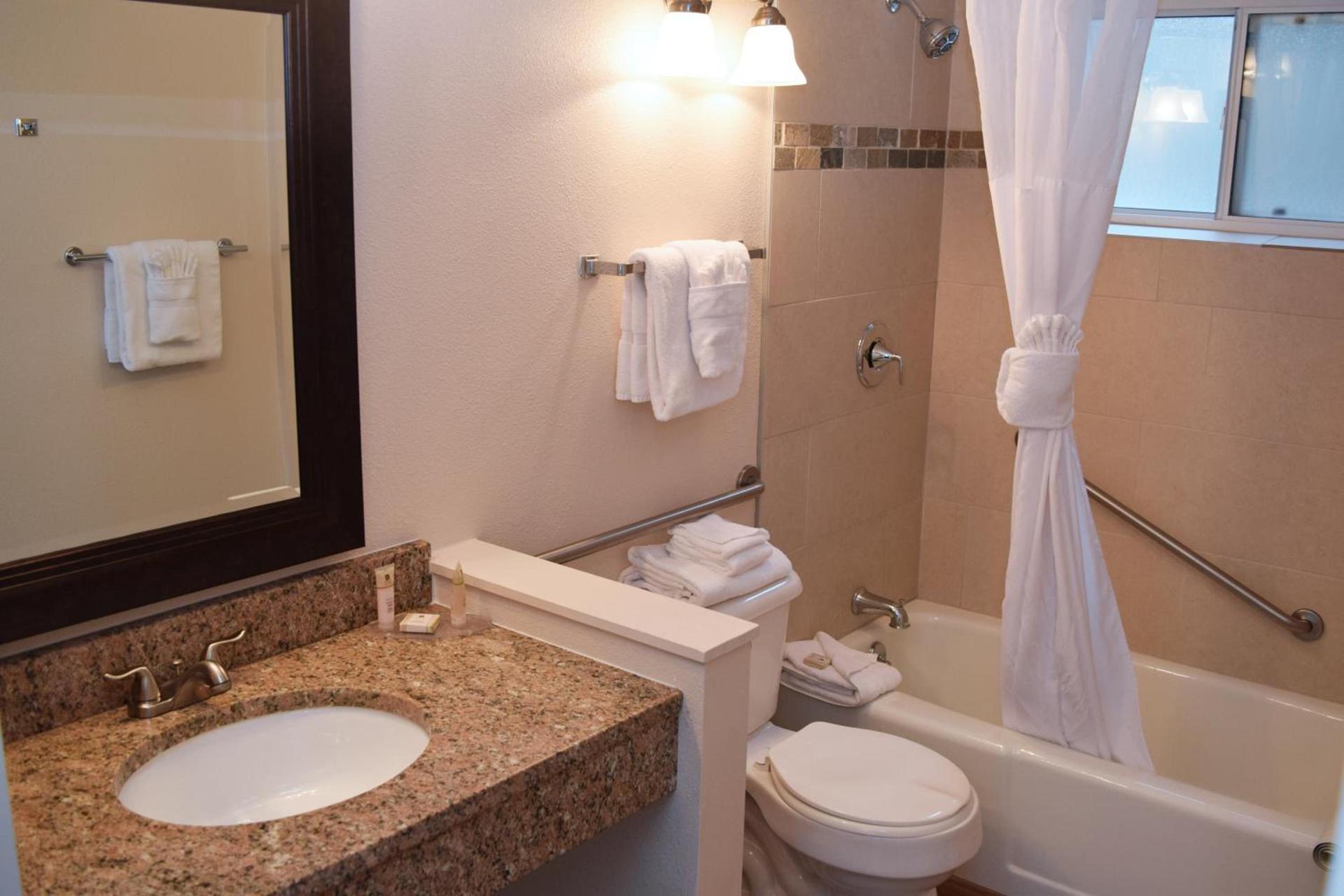Alpine Trail Ridge Inn photo 29