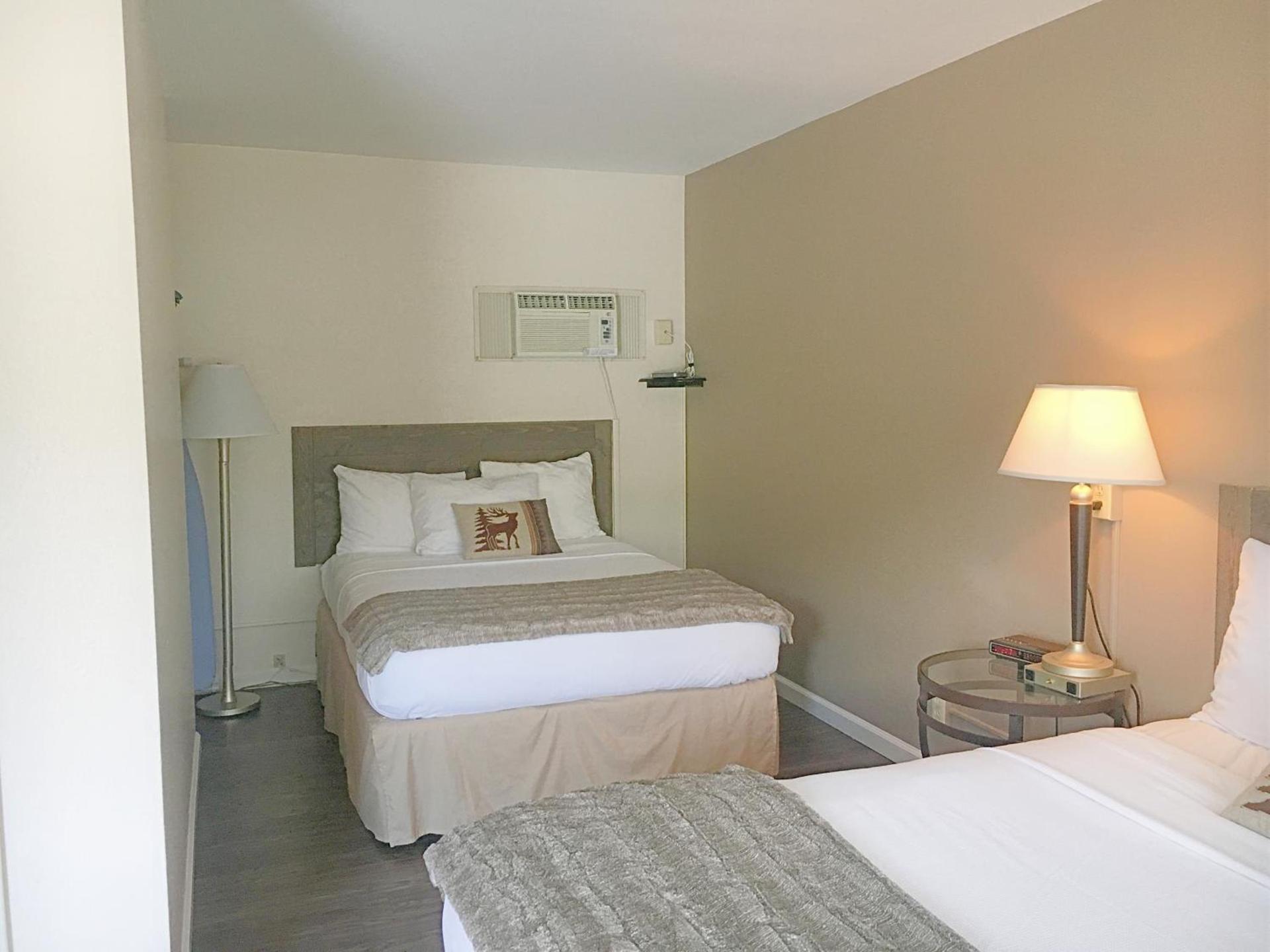 Alpine Trail Ridge Inn photo 27